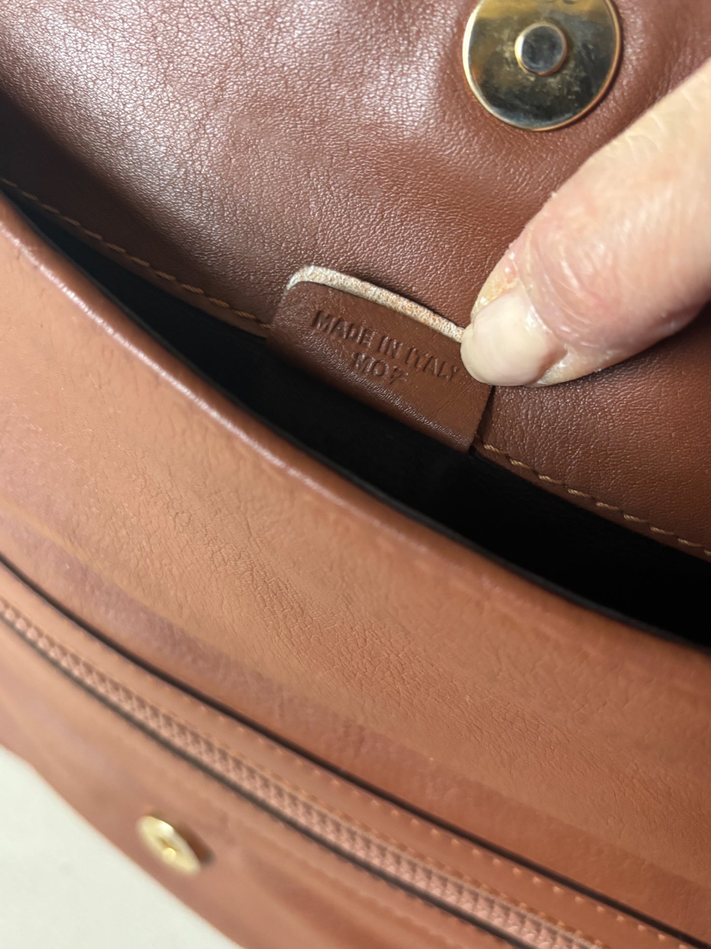 CÉLINE Pochette Triomphe