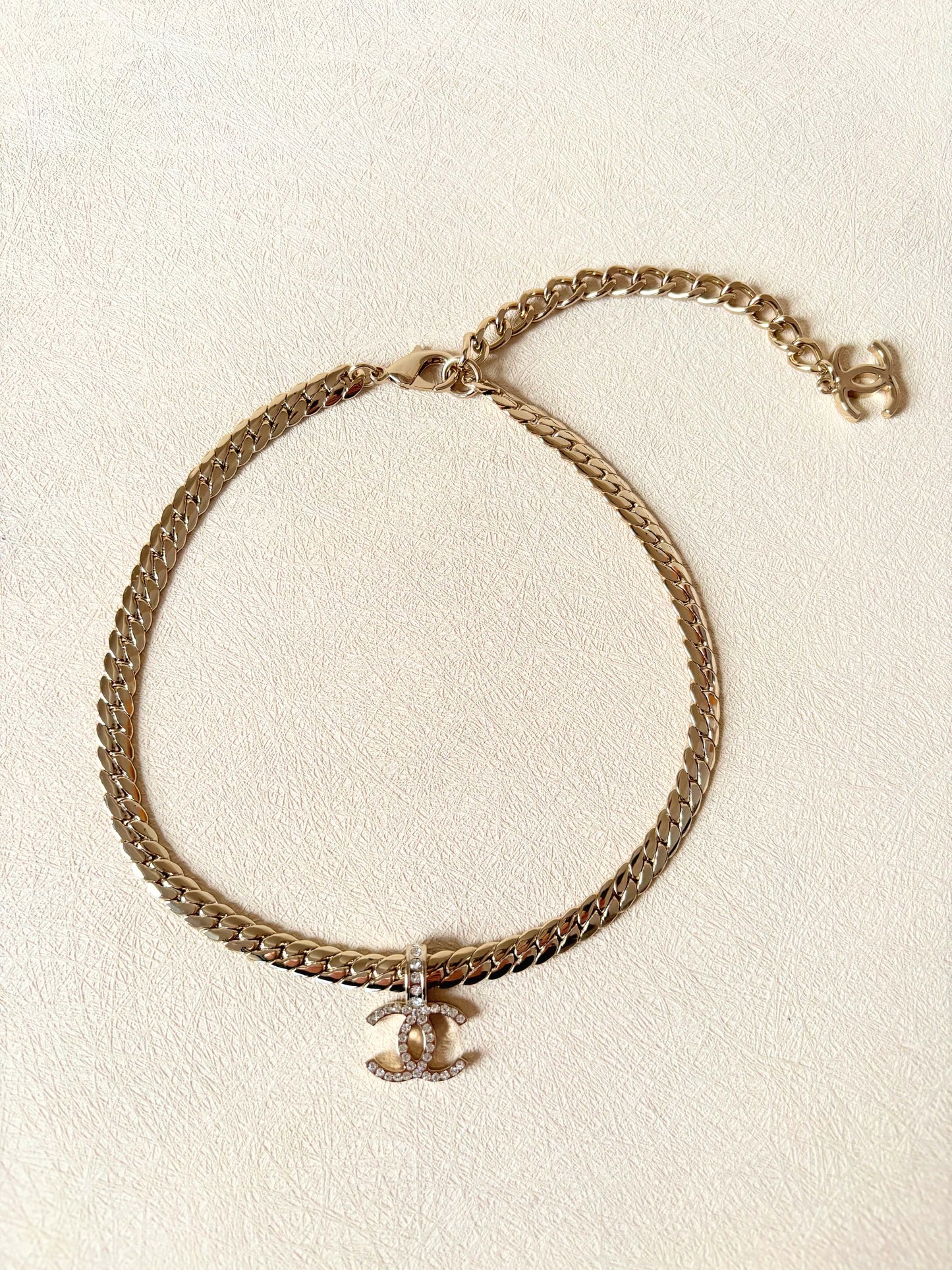 CHANEL Collier Ras de cou