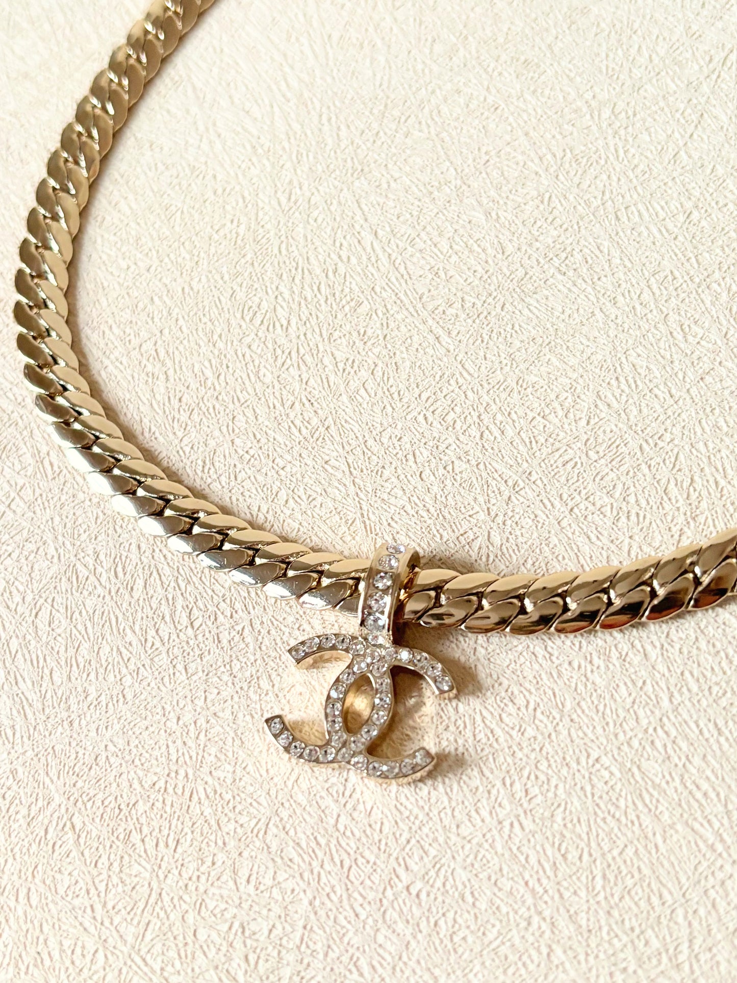 CHANEL Collier Ras de cou