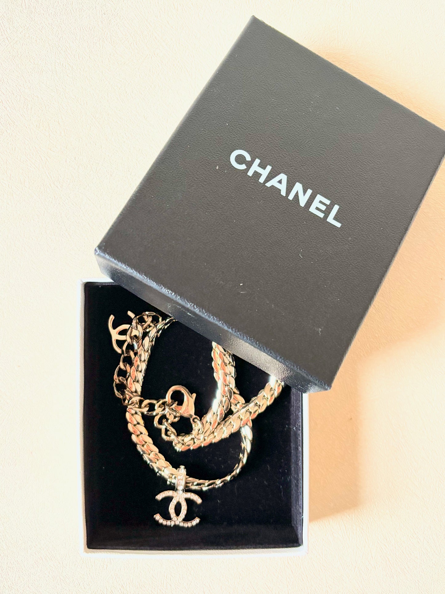 CHANEL Collier Ras de cou