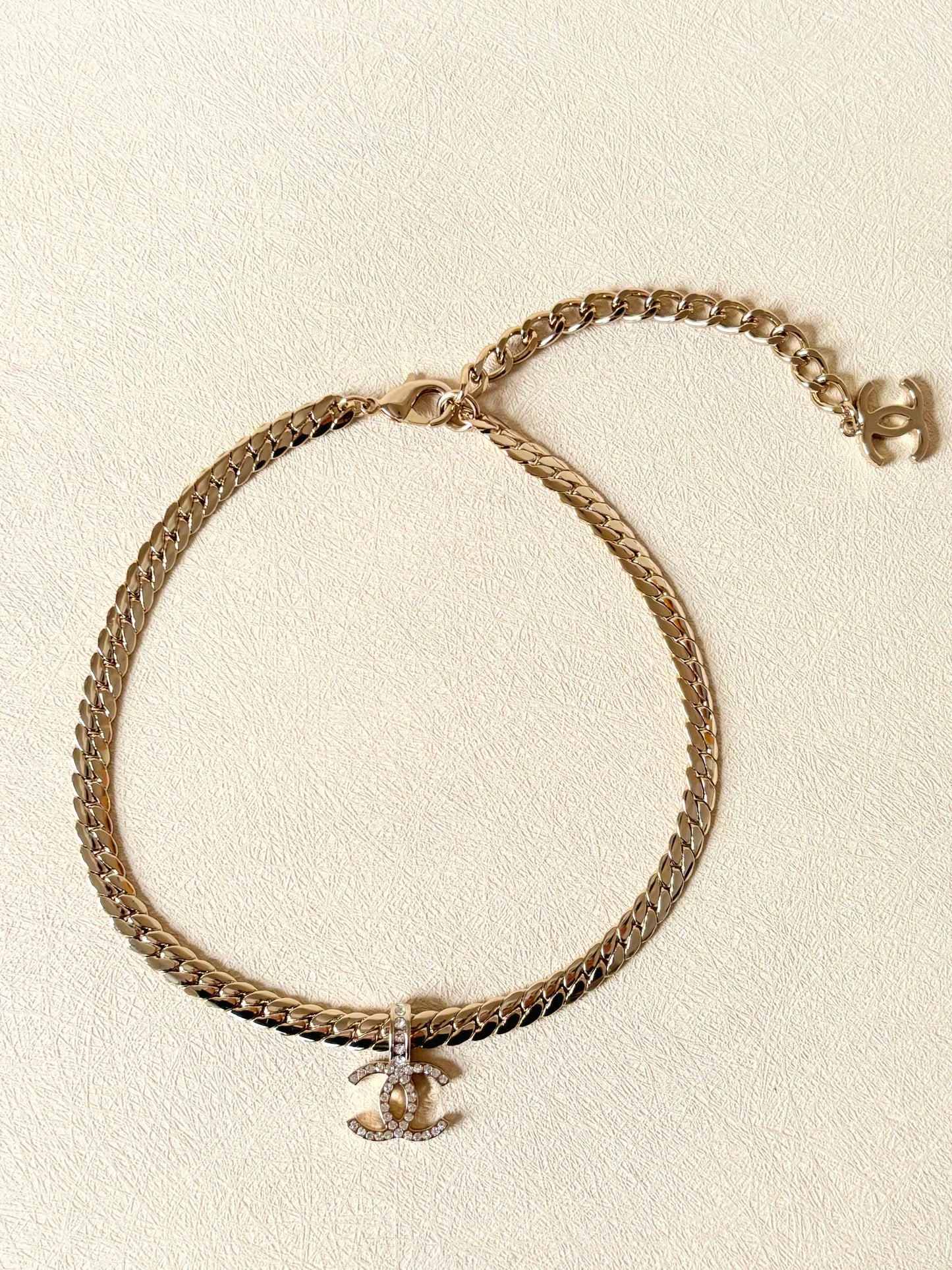 CHANEL Collier Ras de cou