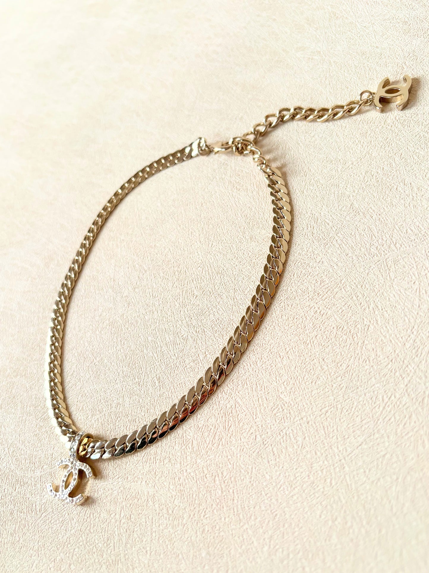 CHANEL Collier Ras de cou
