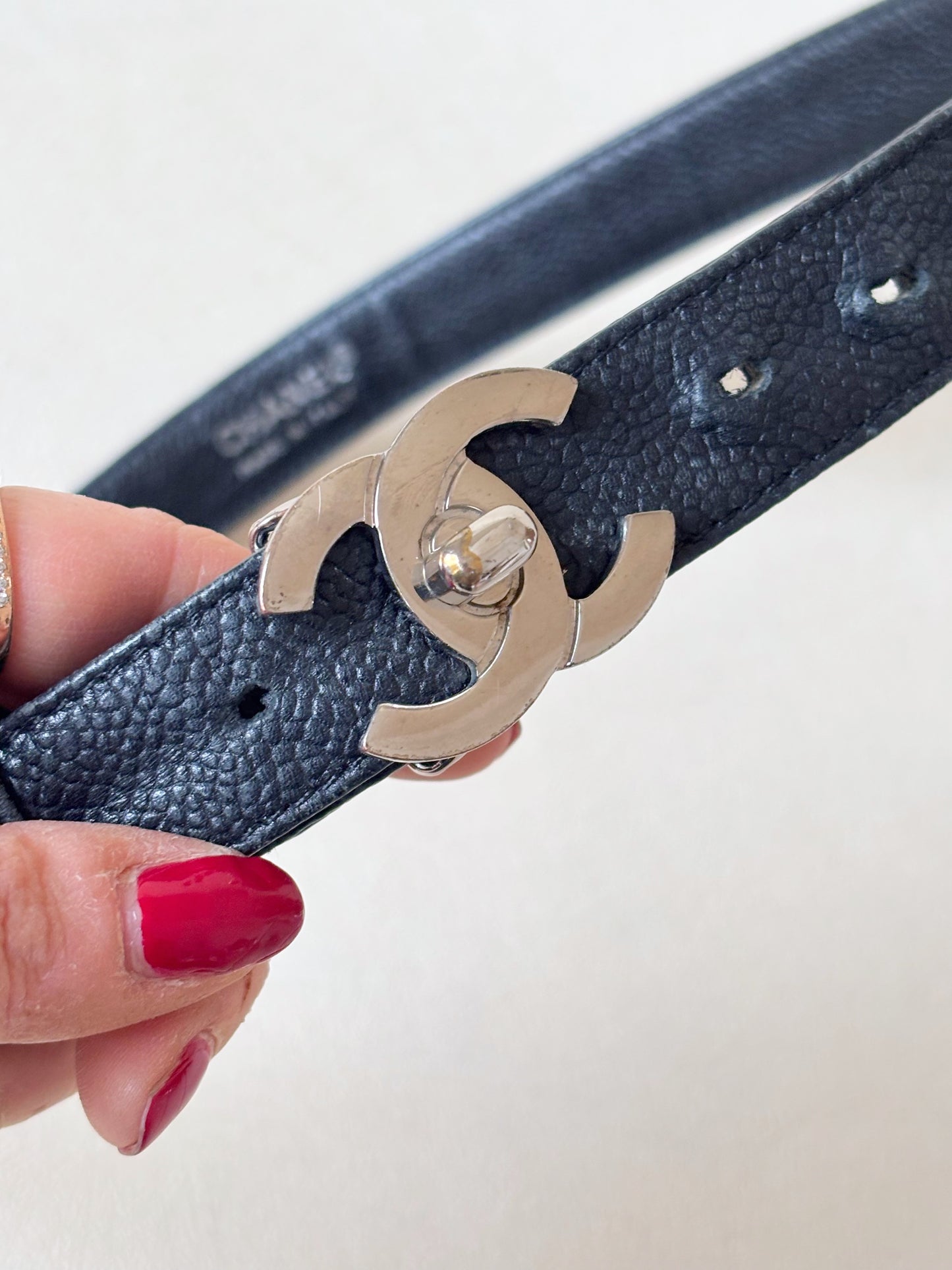 CHANEL Ceinture cuir caviar