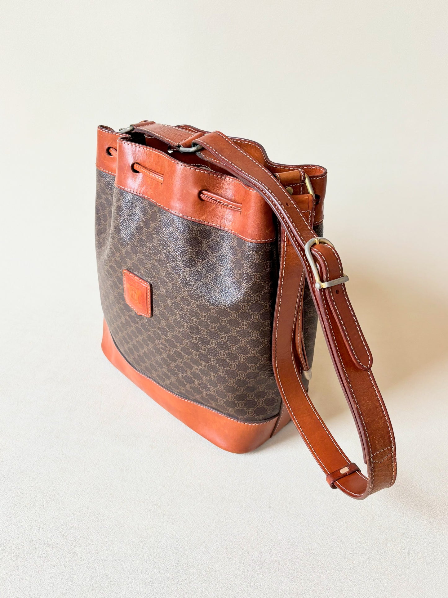 CÉLINE Sac Seau Triomphe