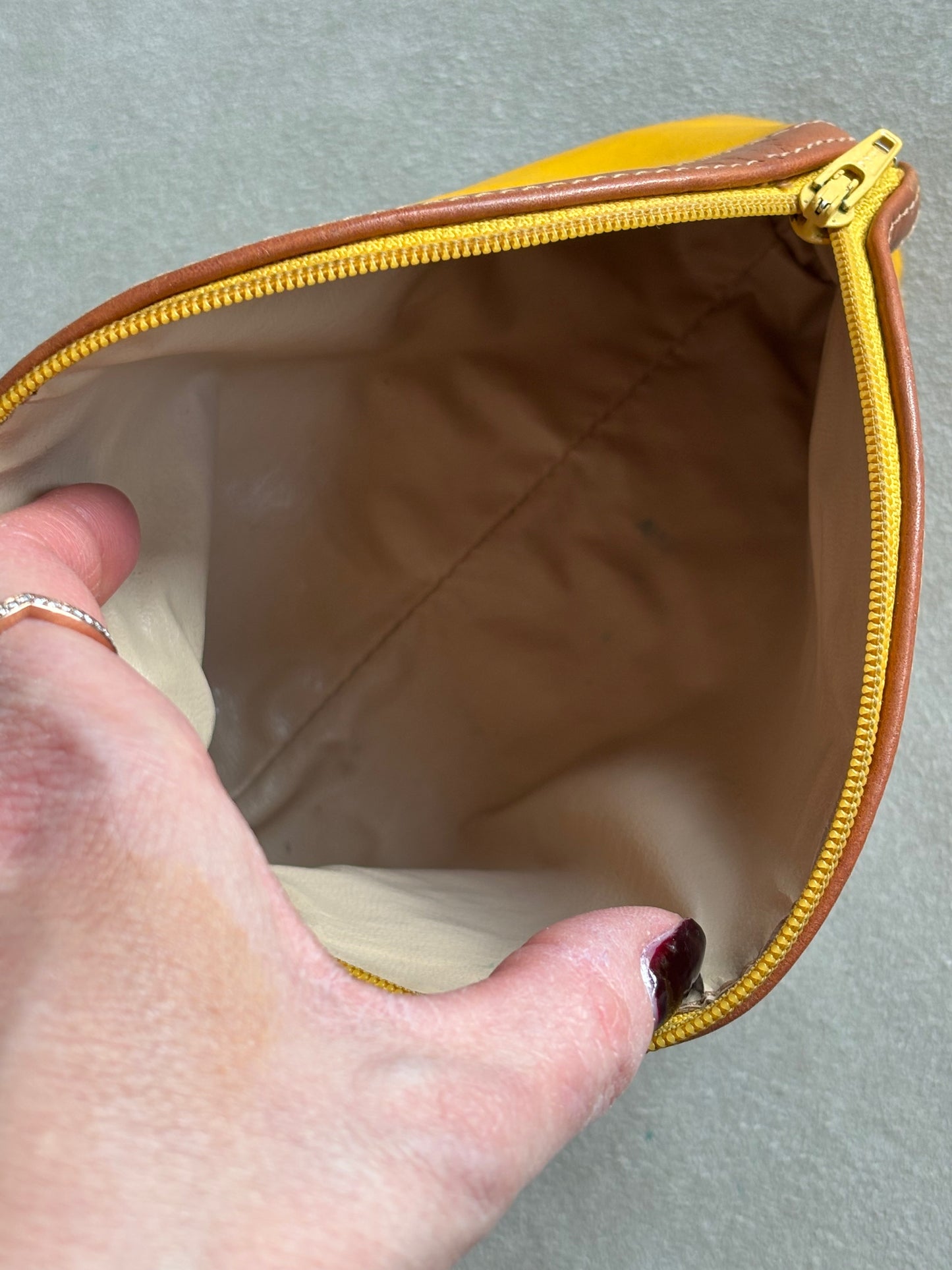 CÉLINE Pochette cuir