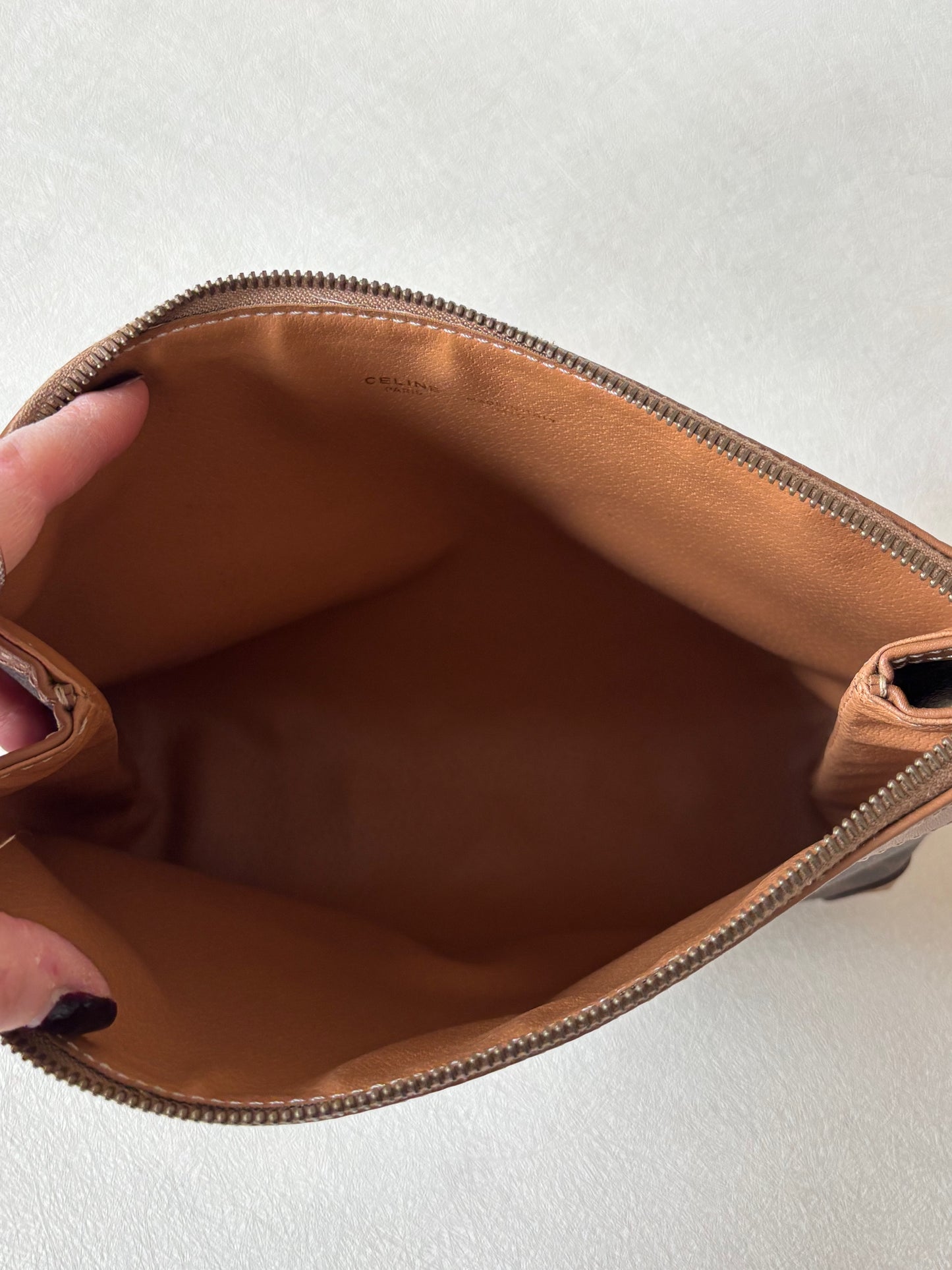 CÉLINE Pochette Triomphe