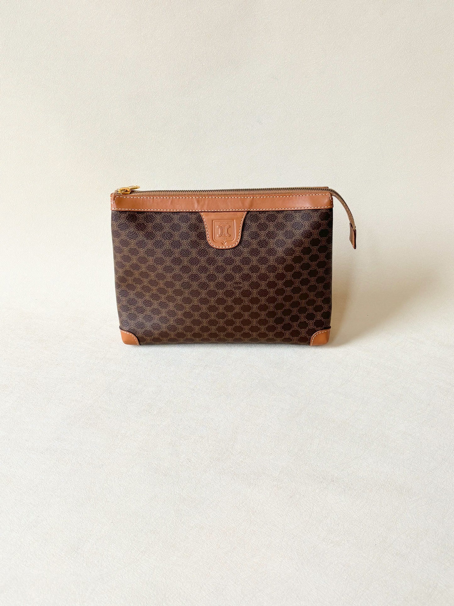 CÉLINE Pochette Triomphe