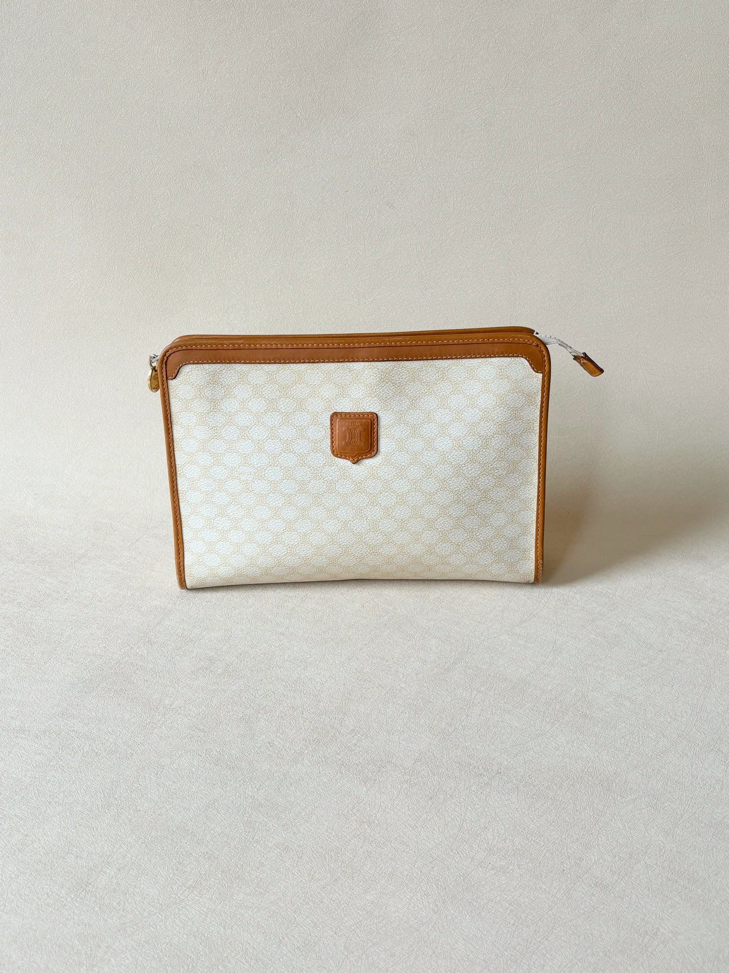 CÉLINE Pochette Triomphe