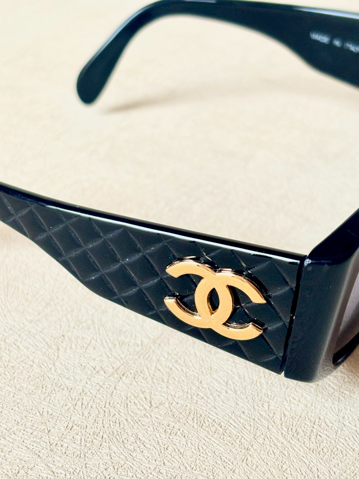 CHANEL Lunettes de soleil
