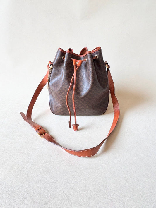 CÉLINE Sac Seau Triomphe