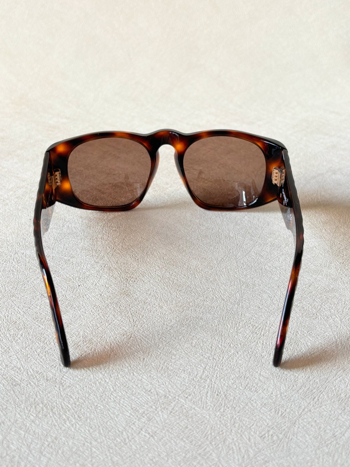 CHANEL Lunettes de soleil