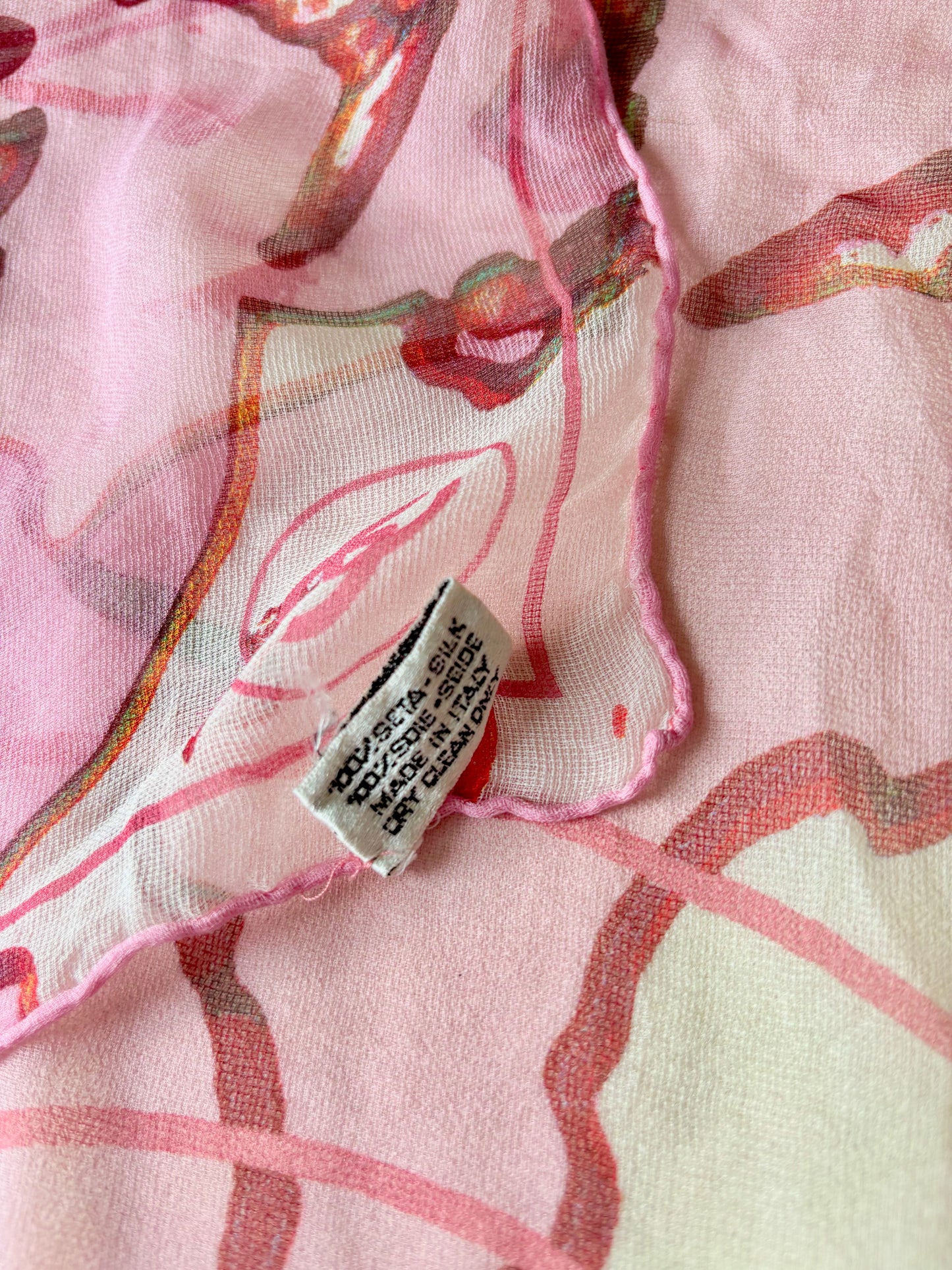 CHANEL Carré en soie