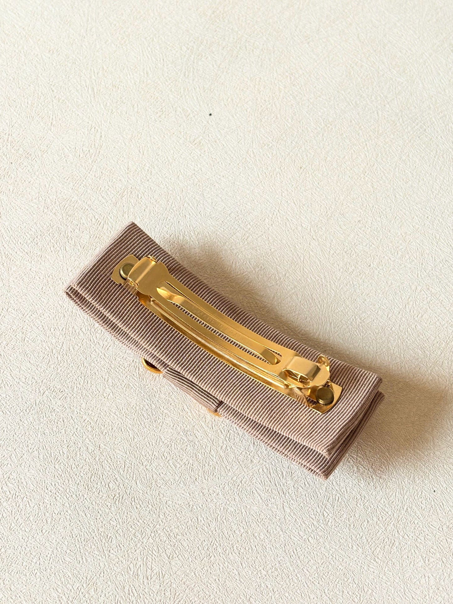 CÉLINE Barrette Triomphe