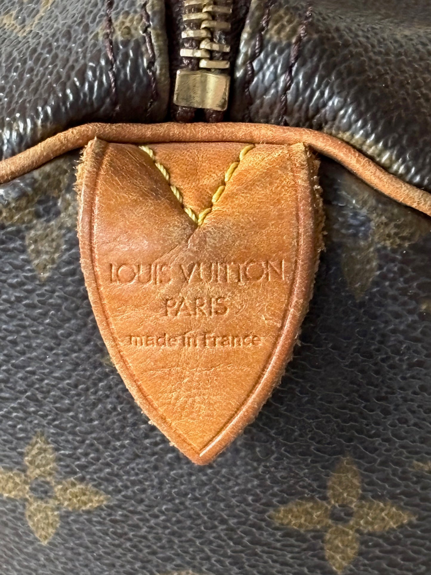 LOUIS VUITTON Speedy 30