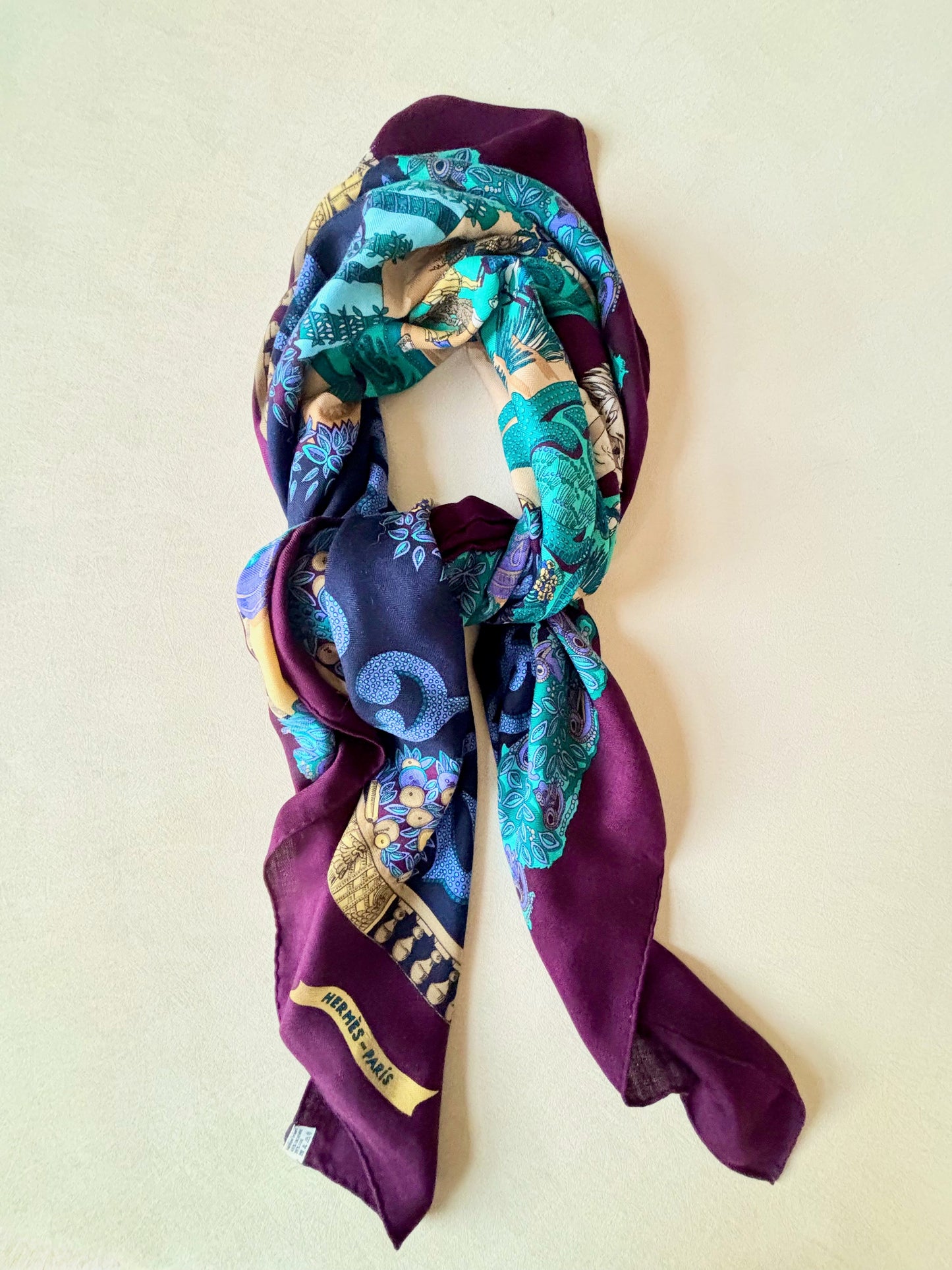 HERMÈS Châle cachemire et soie