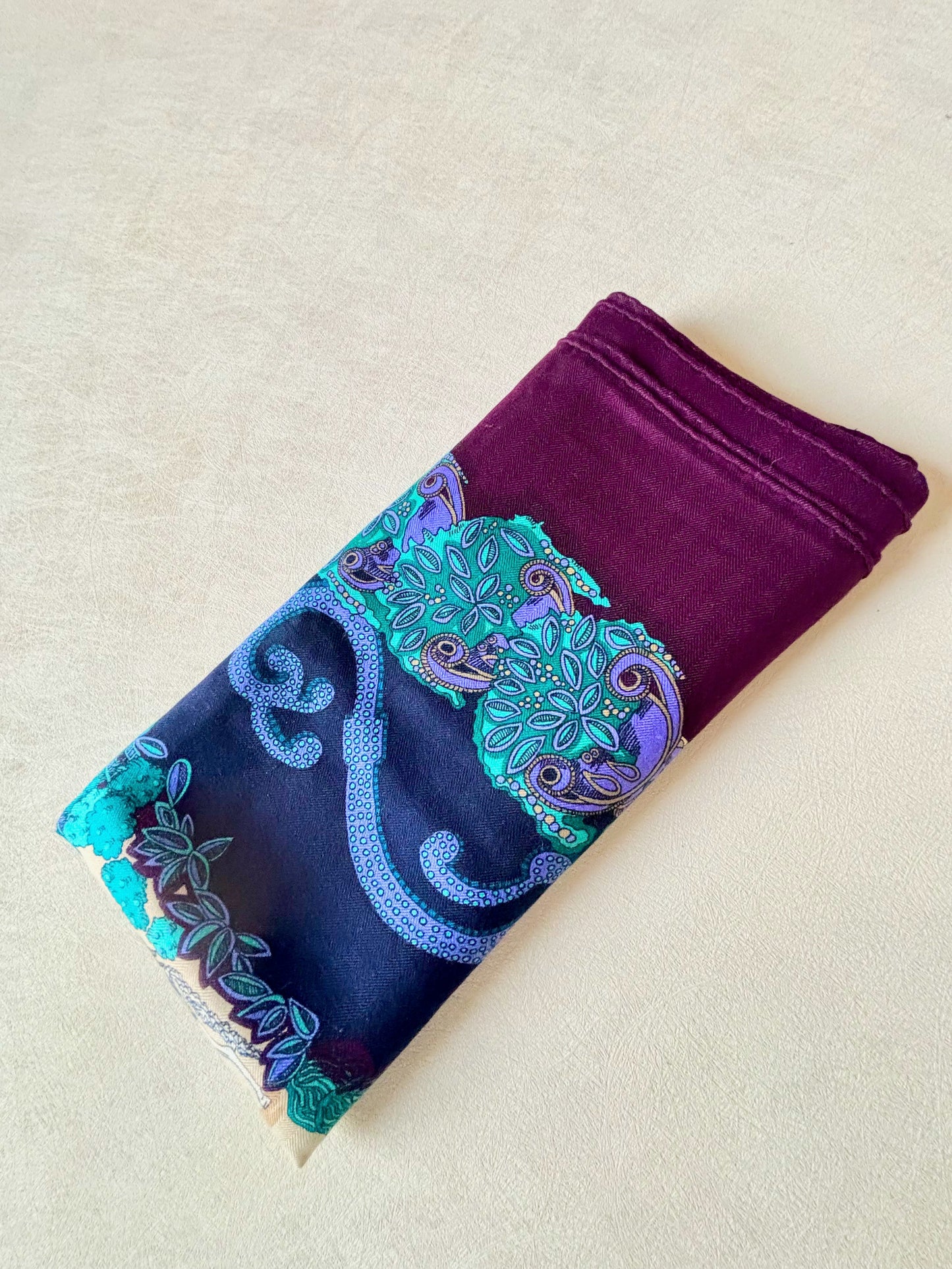 HERMÈS Châle cachemire et soie