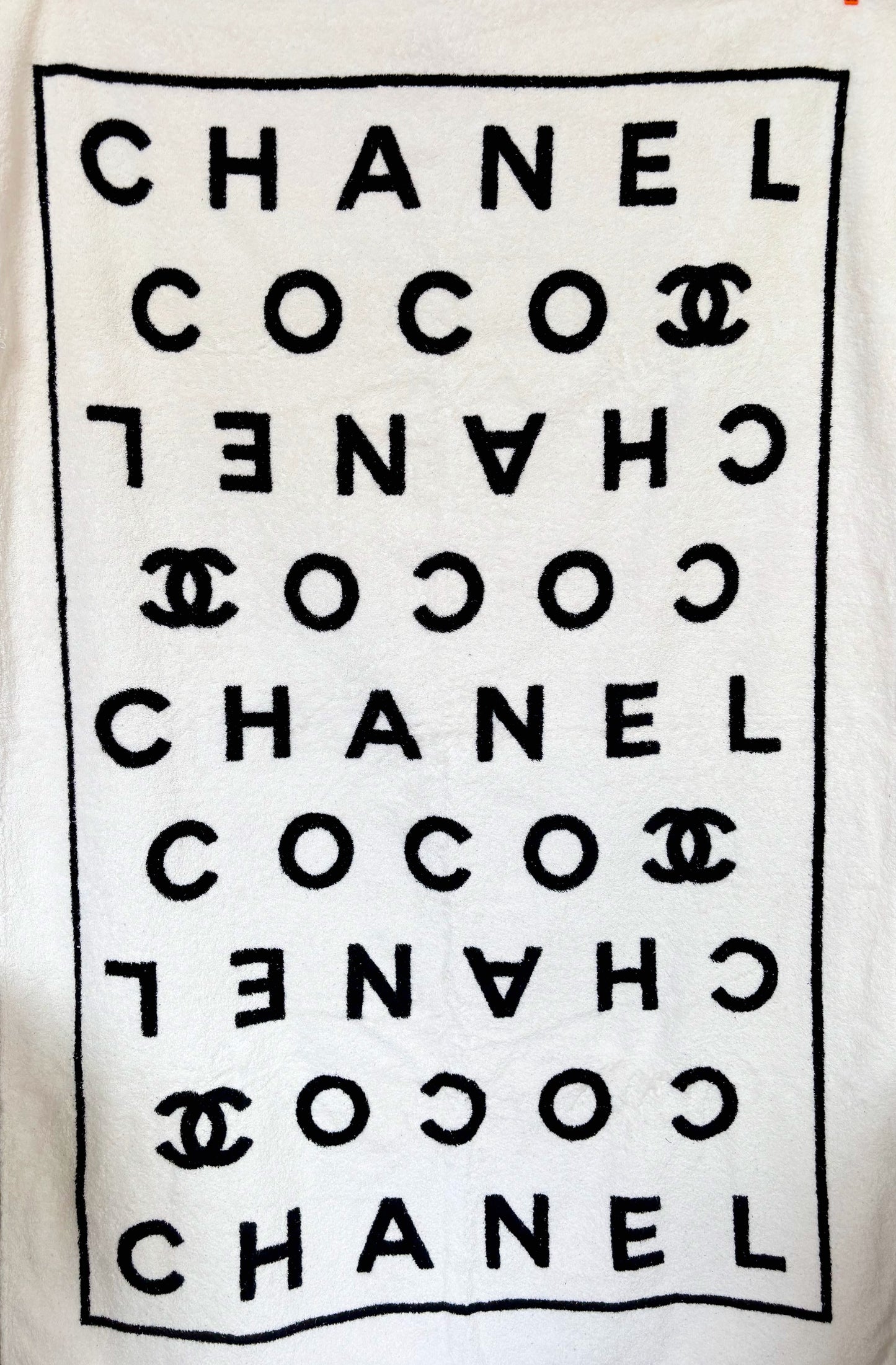 CHANEL Drap de Plage