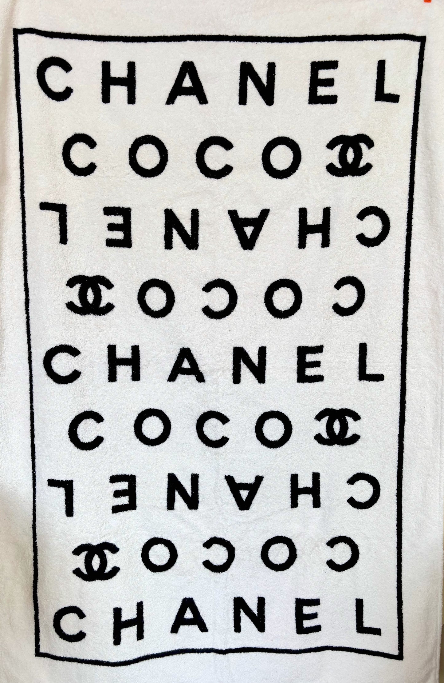 CHANEL Drap de Plage