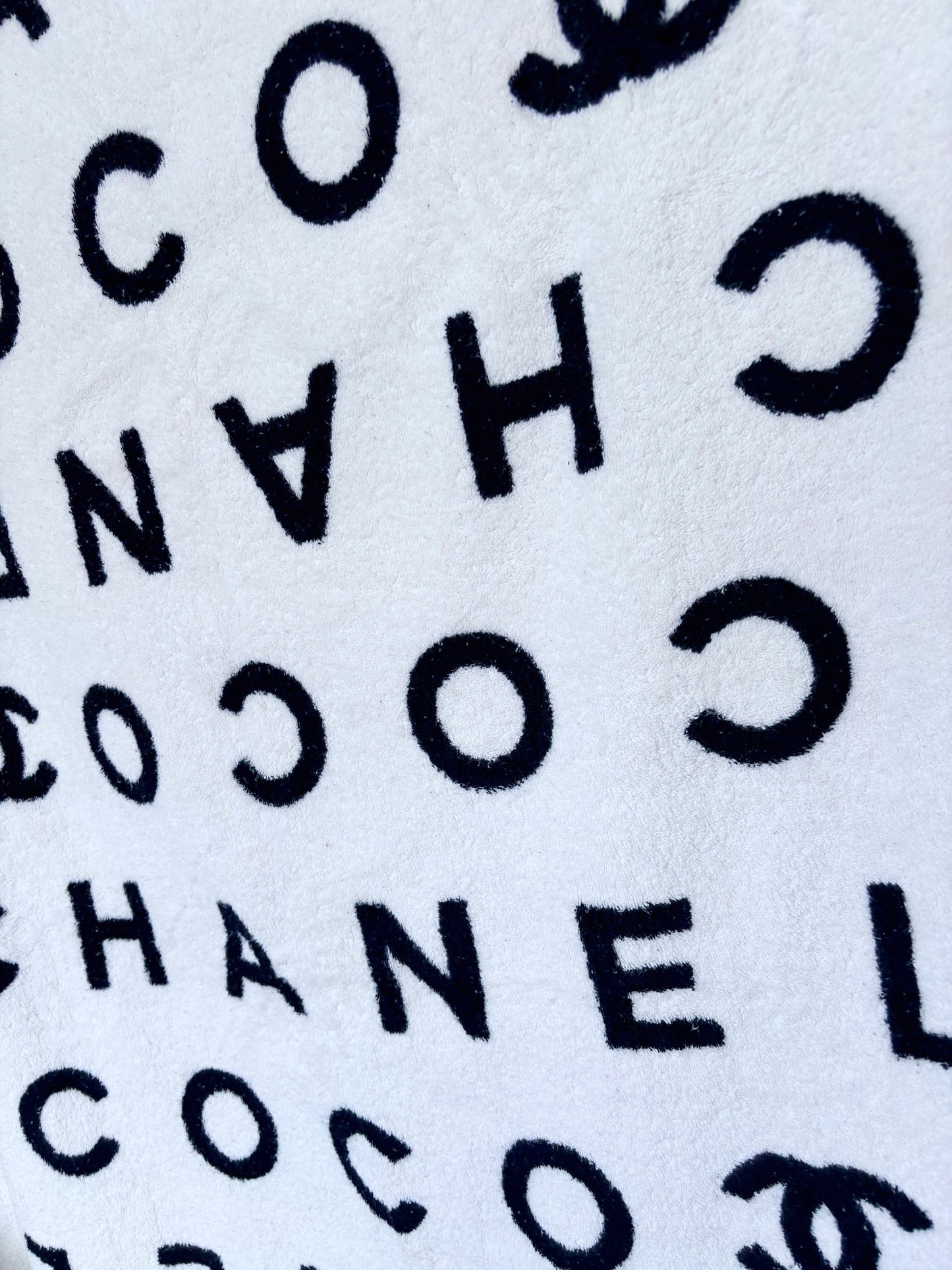CHANEL Drap de Plage Coco