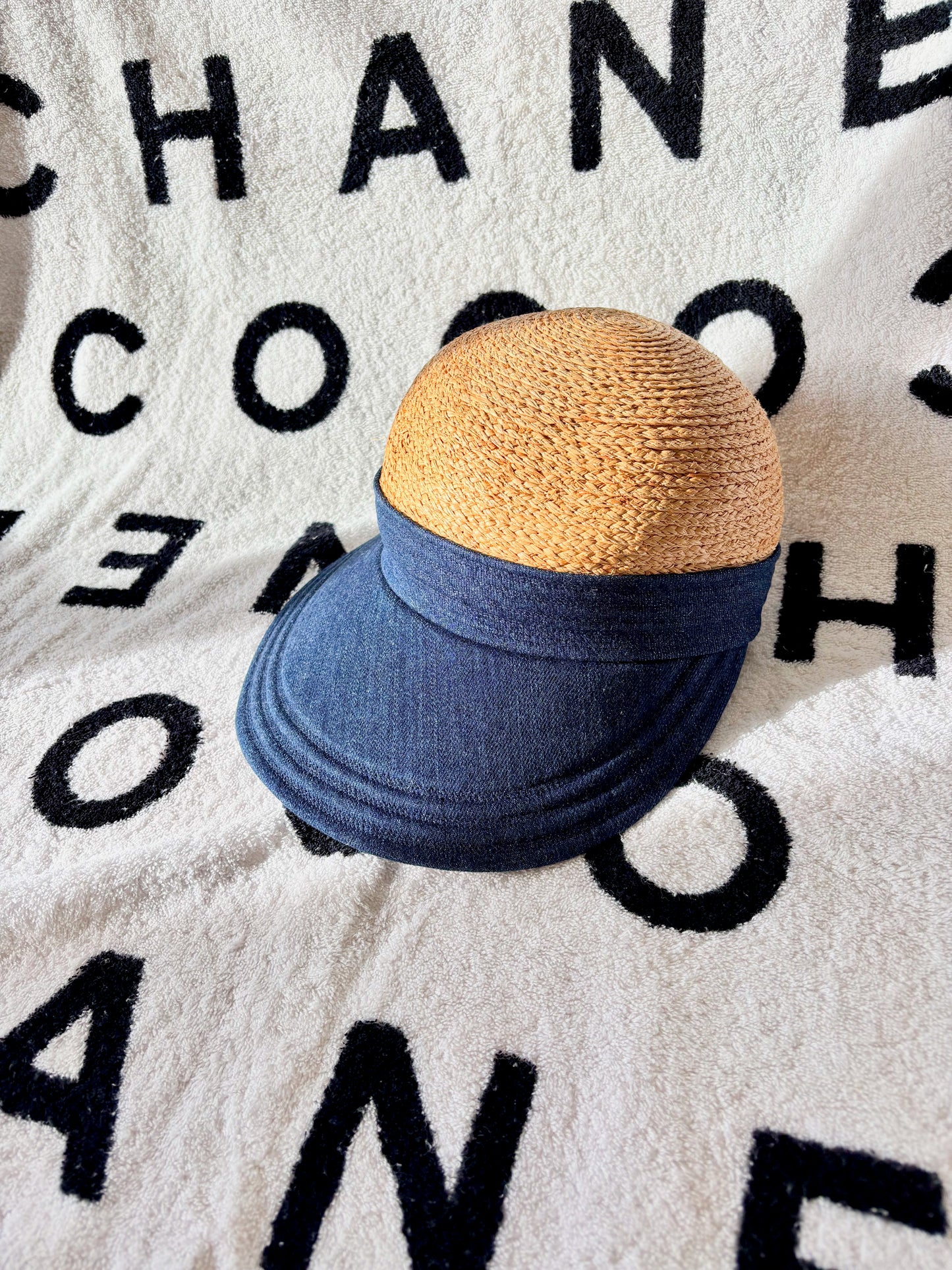 CHANEL Drap de Plage Coco