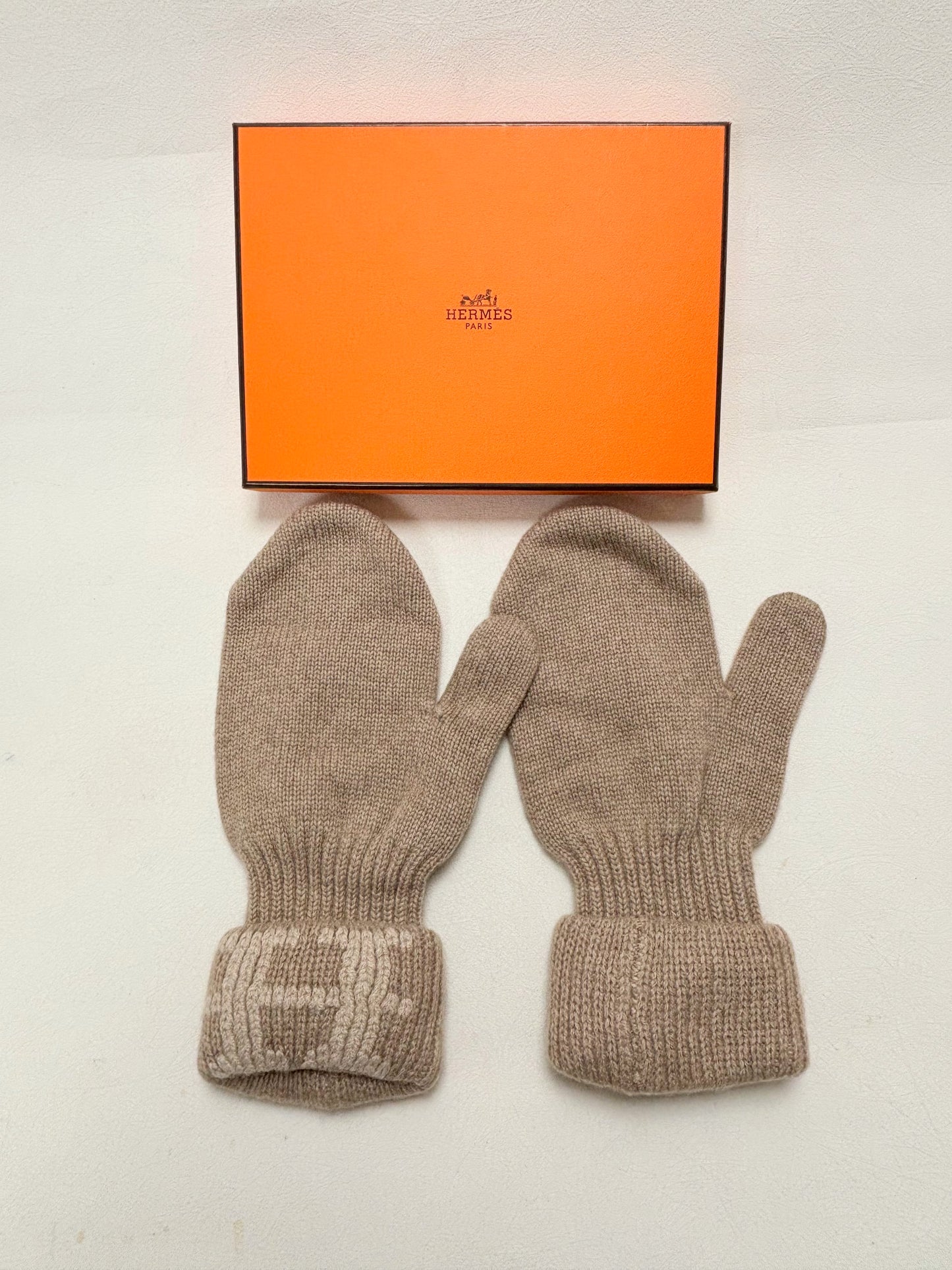 HERMÈS Gants en cachemire