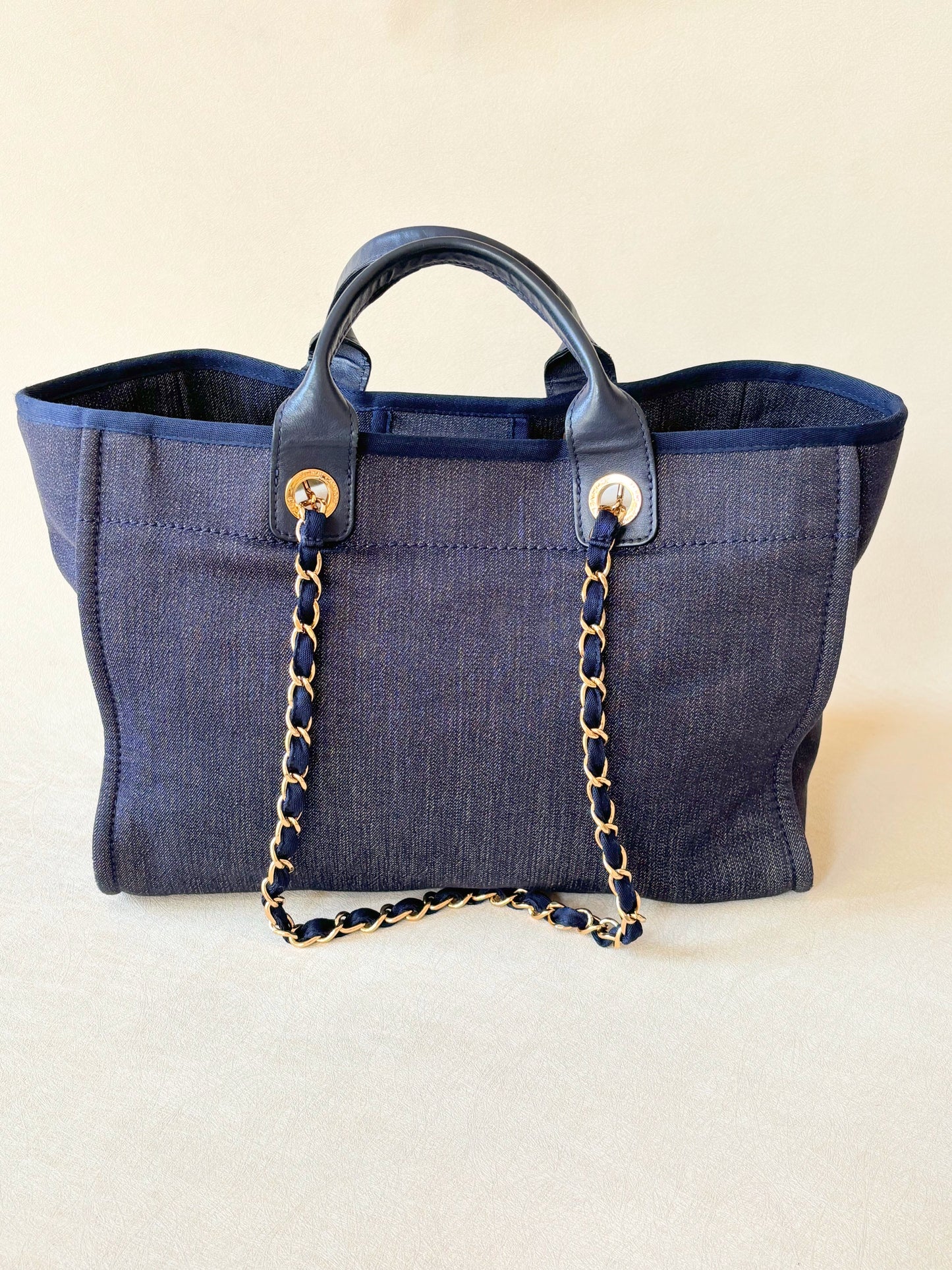 CHANEL Cabas Deauville denim