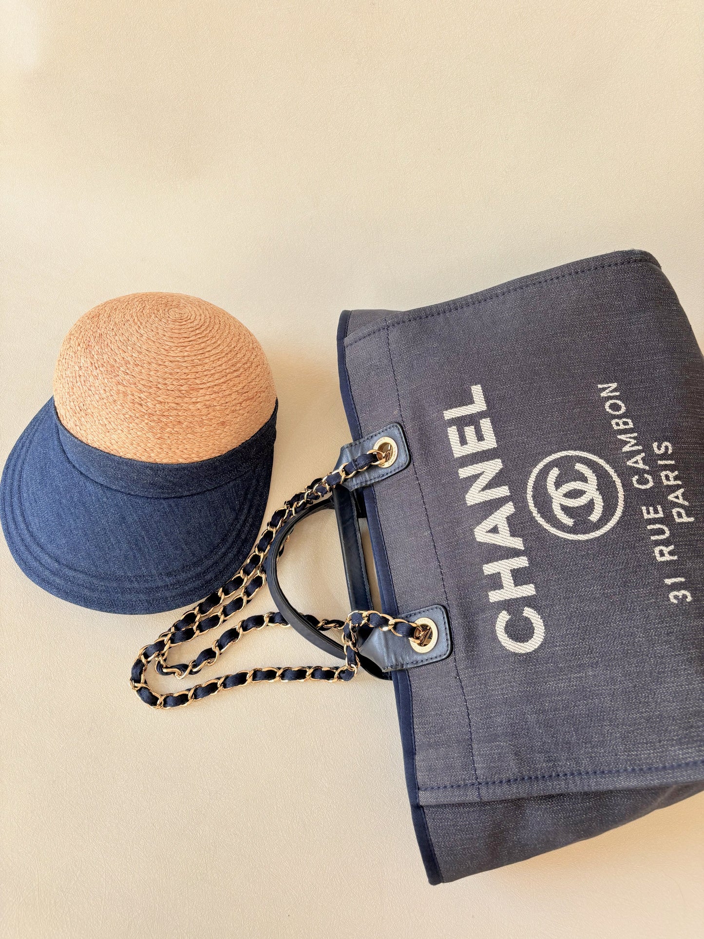 CHANEL Cabas Deauville denim