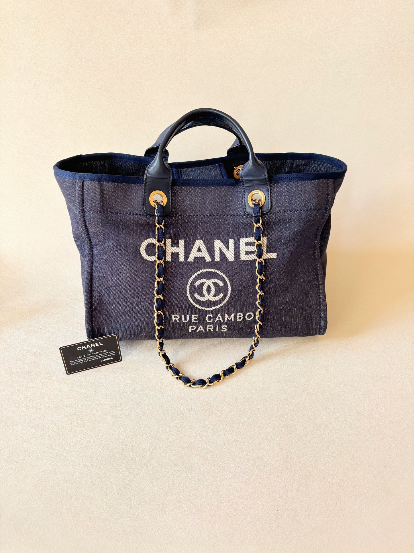 CHANEL Cabas Deauville denim