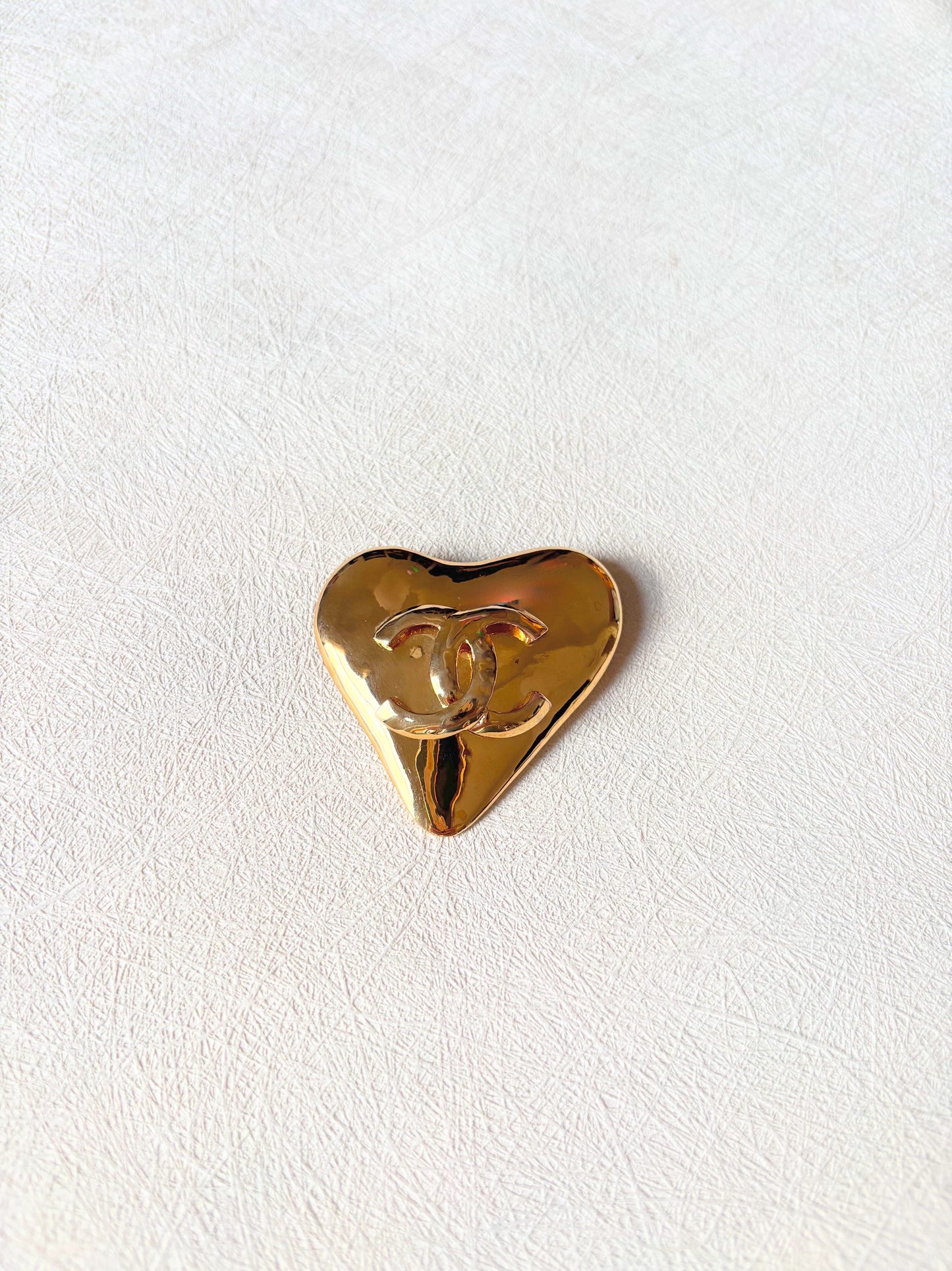 CHANEL Broche Coeur 1993