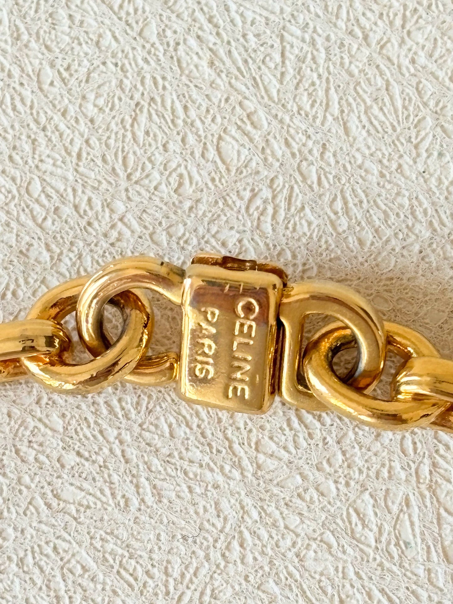 CÉLINE Collier Tour de cou