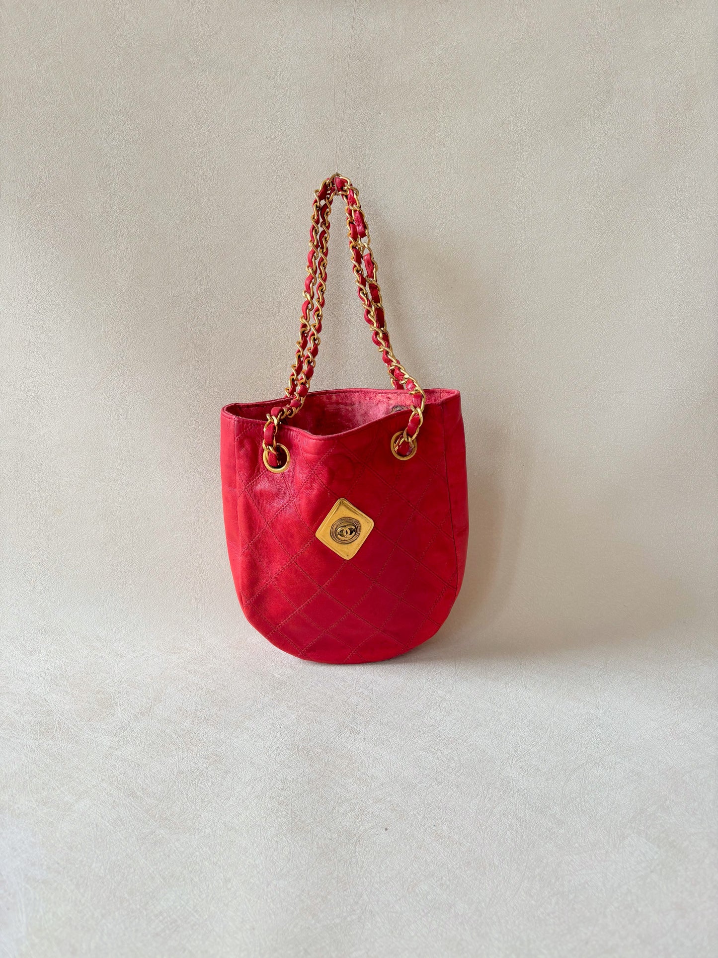 CHANEL Sac seau vintage