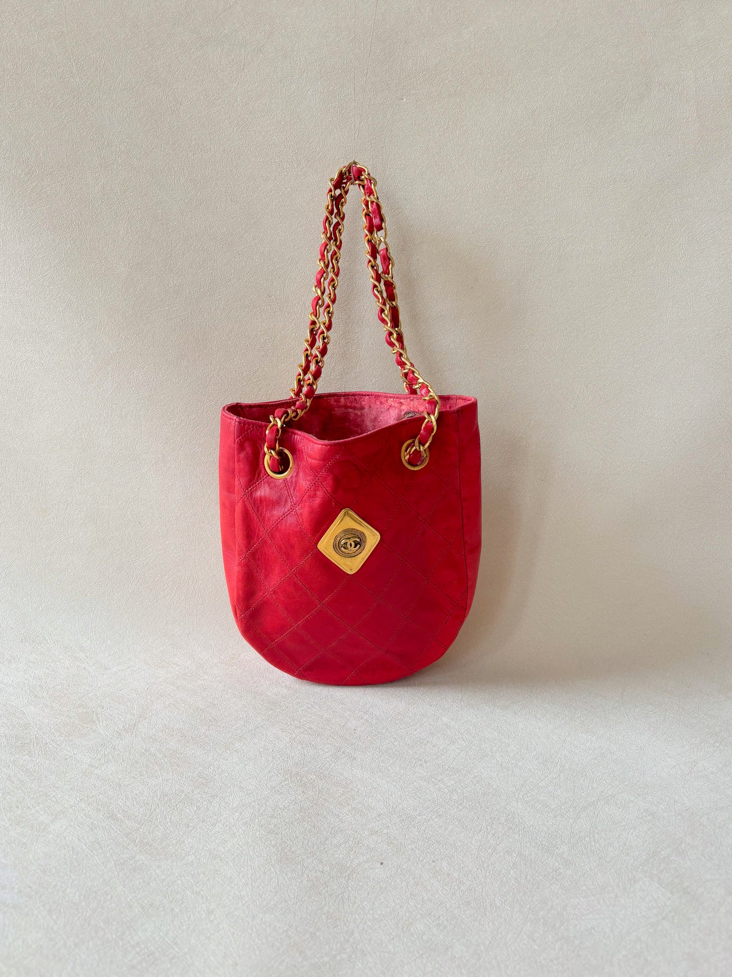CHANEL Sac seau vintage