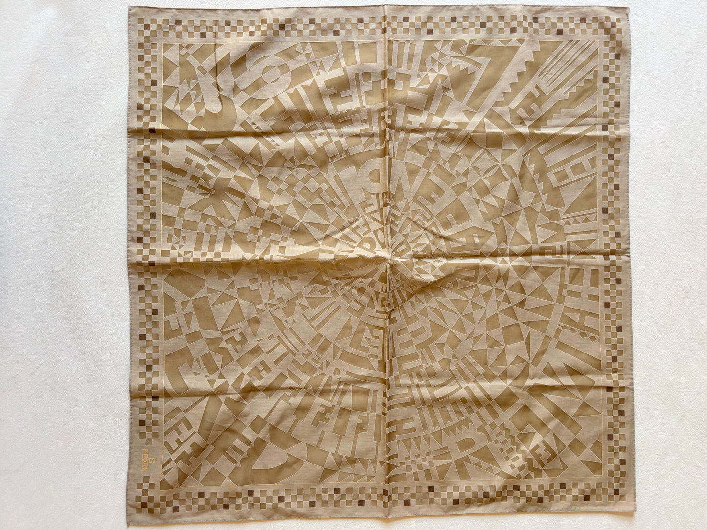 FENDI Foulard Carré