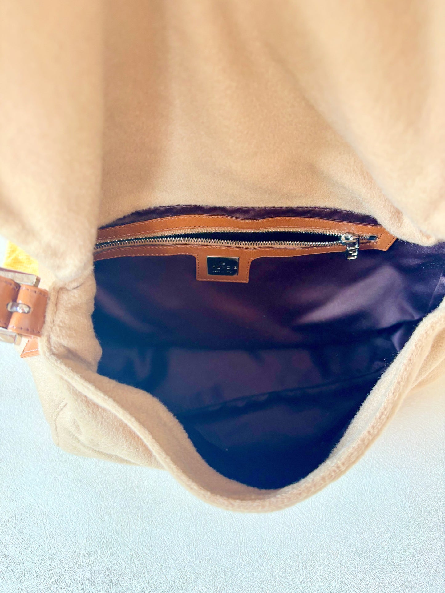 FENDI Sac Mamma Baguette