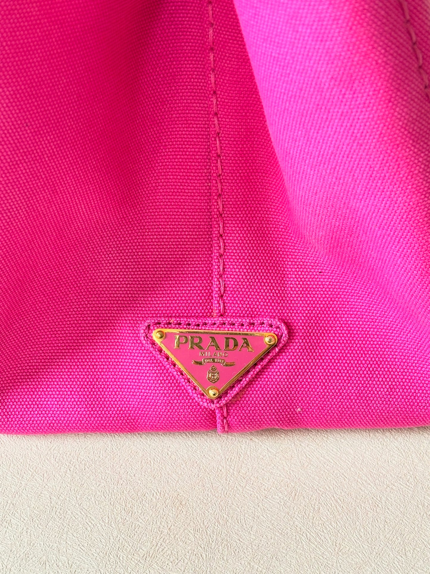 PRADA Sac Canapa