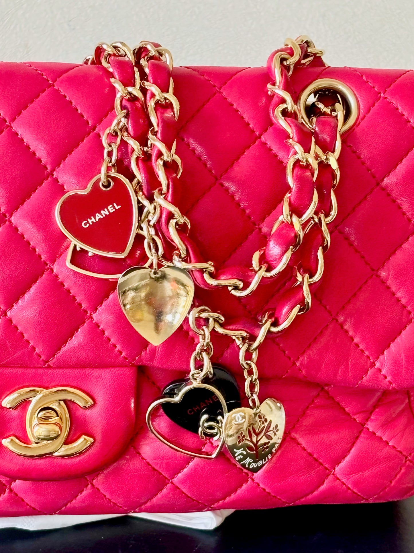 CHANEL Sac Timeless Classic Valentine
