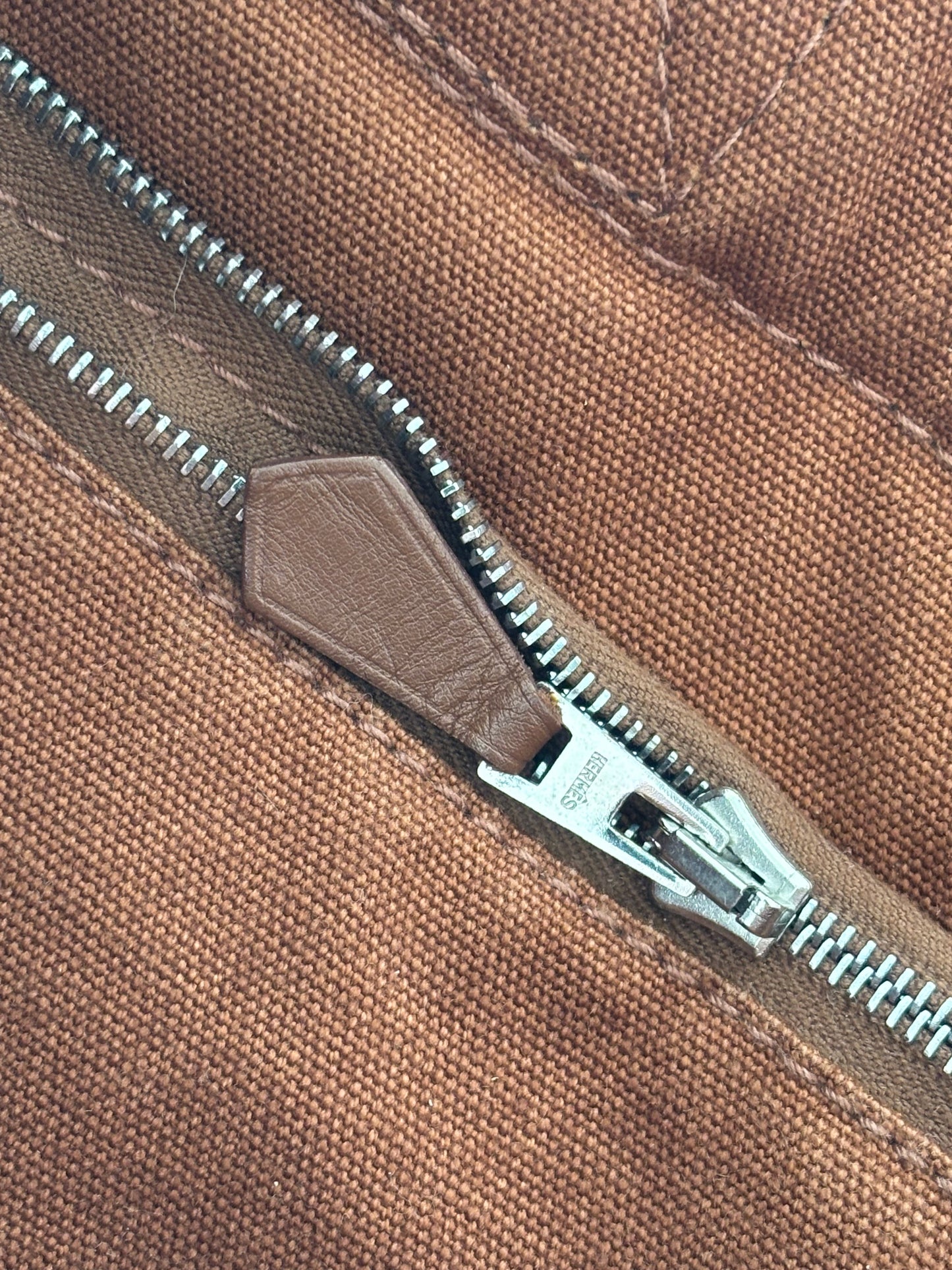 HERMÈS Sac Toto cuir et toile