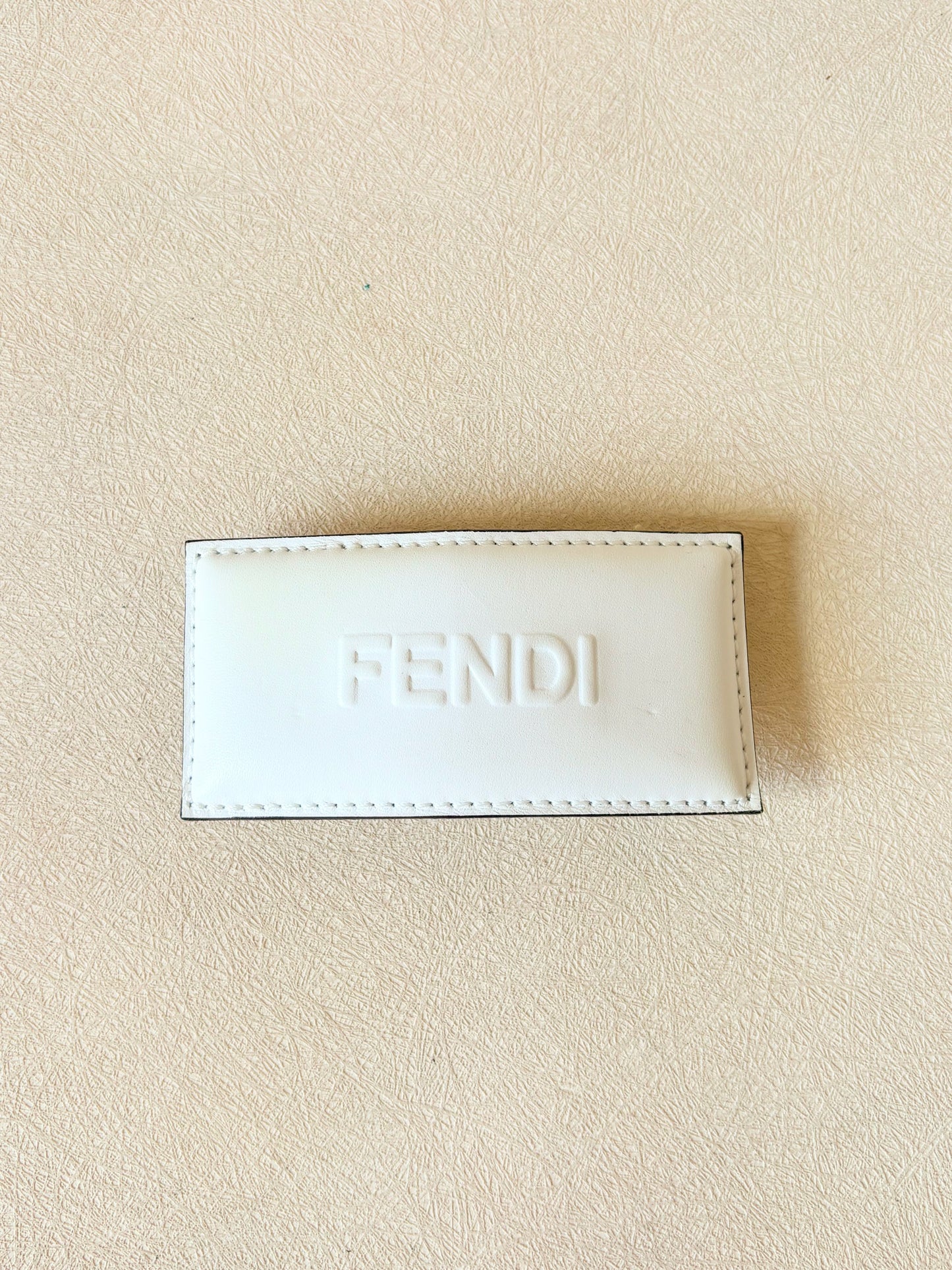 FENDI Barrette cuir
