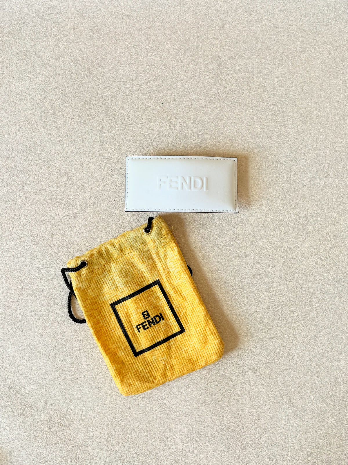 FENDI Barrette cuir