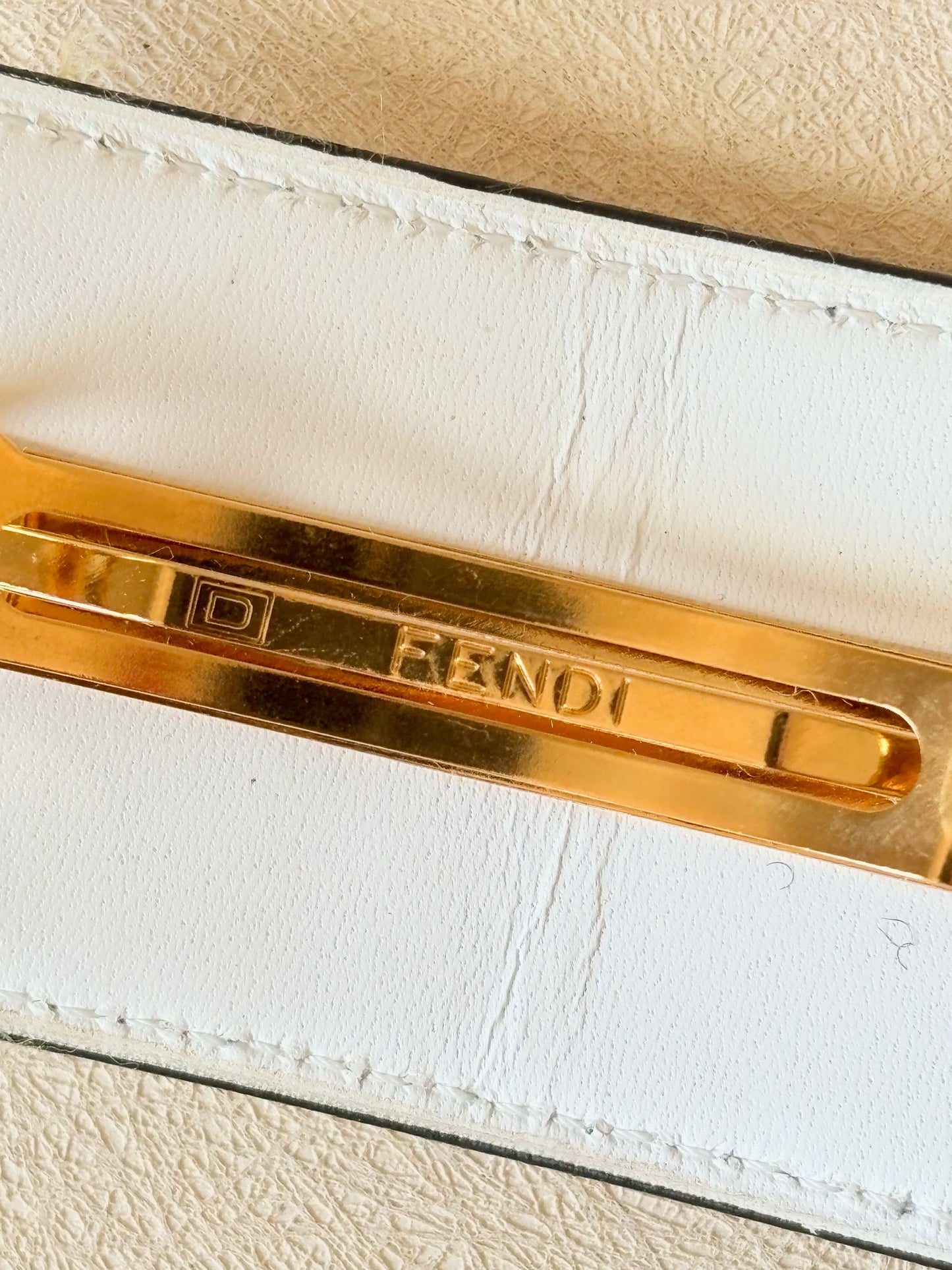 FENDI Barrette cuir