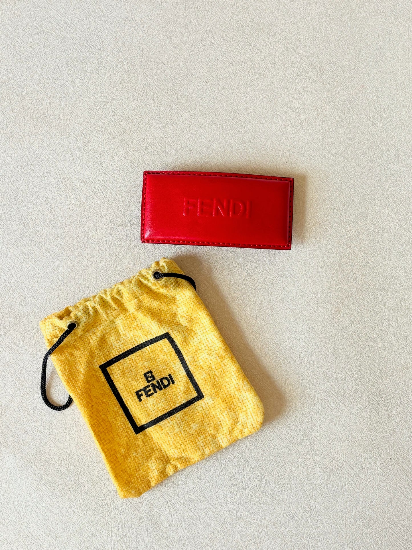 FENDI Barrette cuir