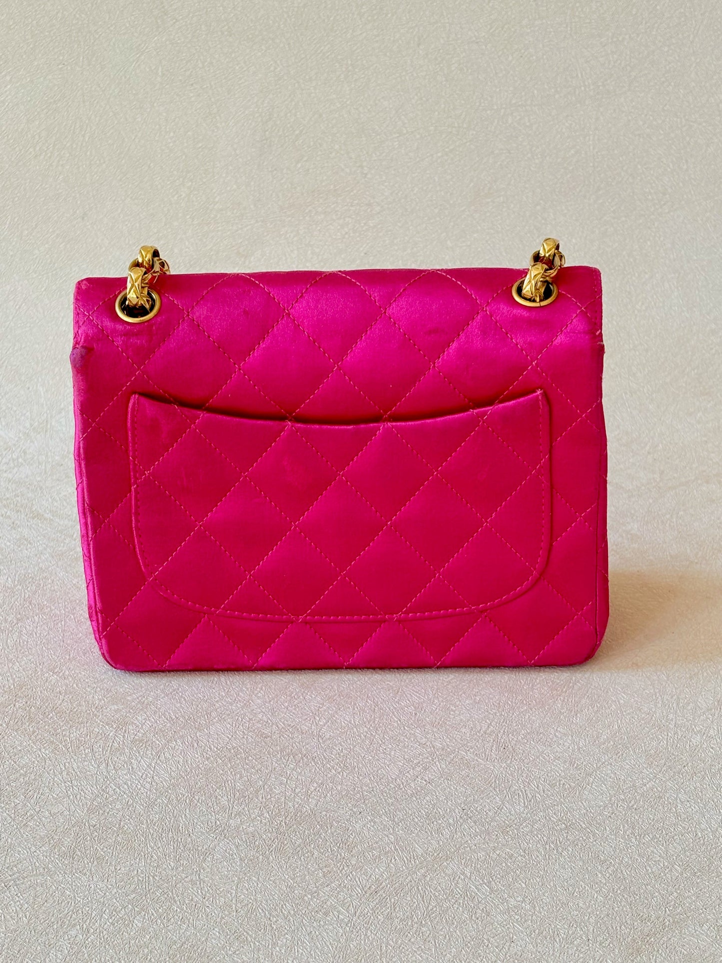 CHANEL Sac Timeless Satin