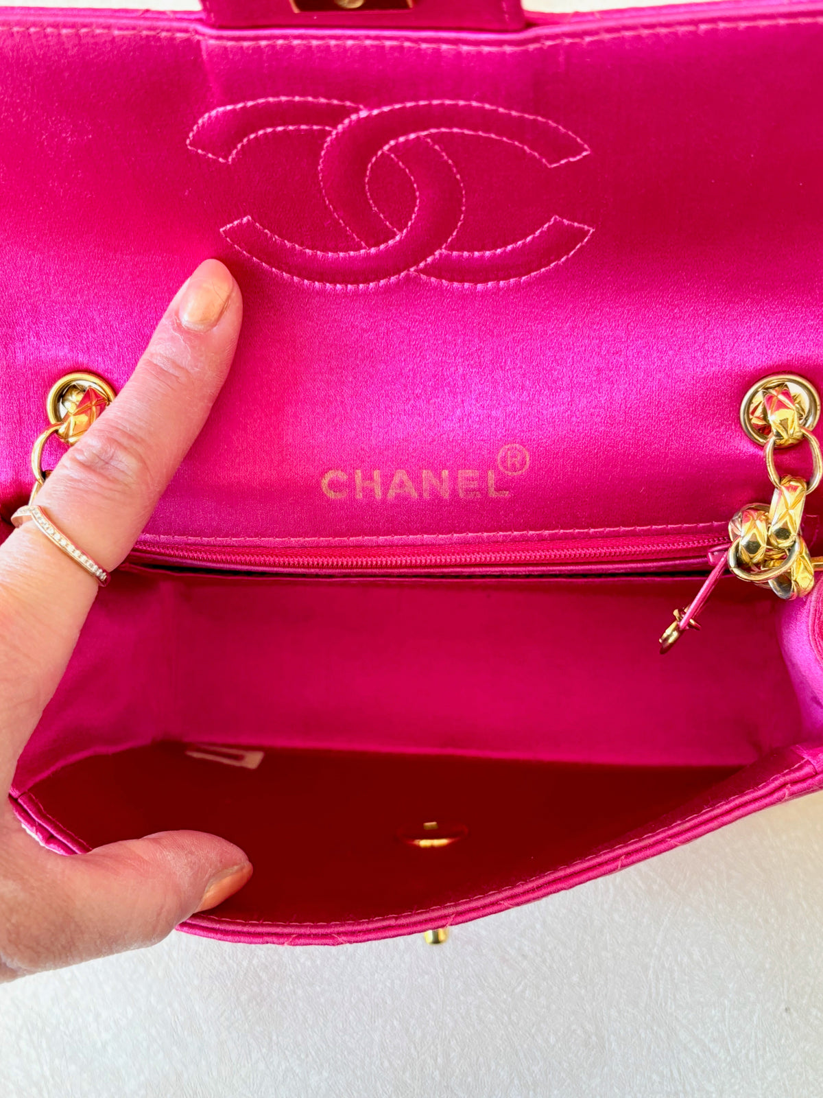 CHANEL Sac Timeless Satin Rose