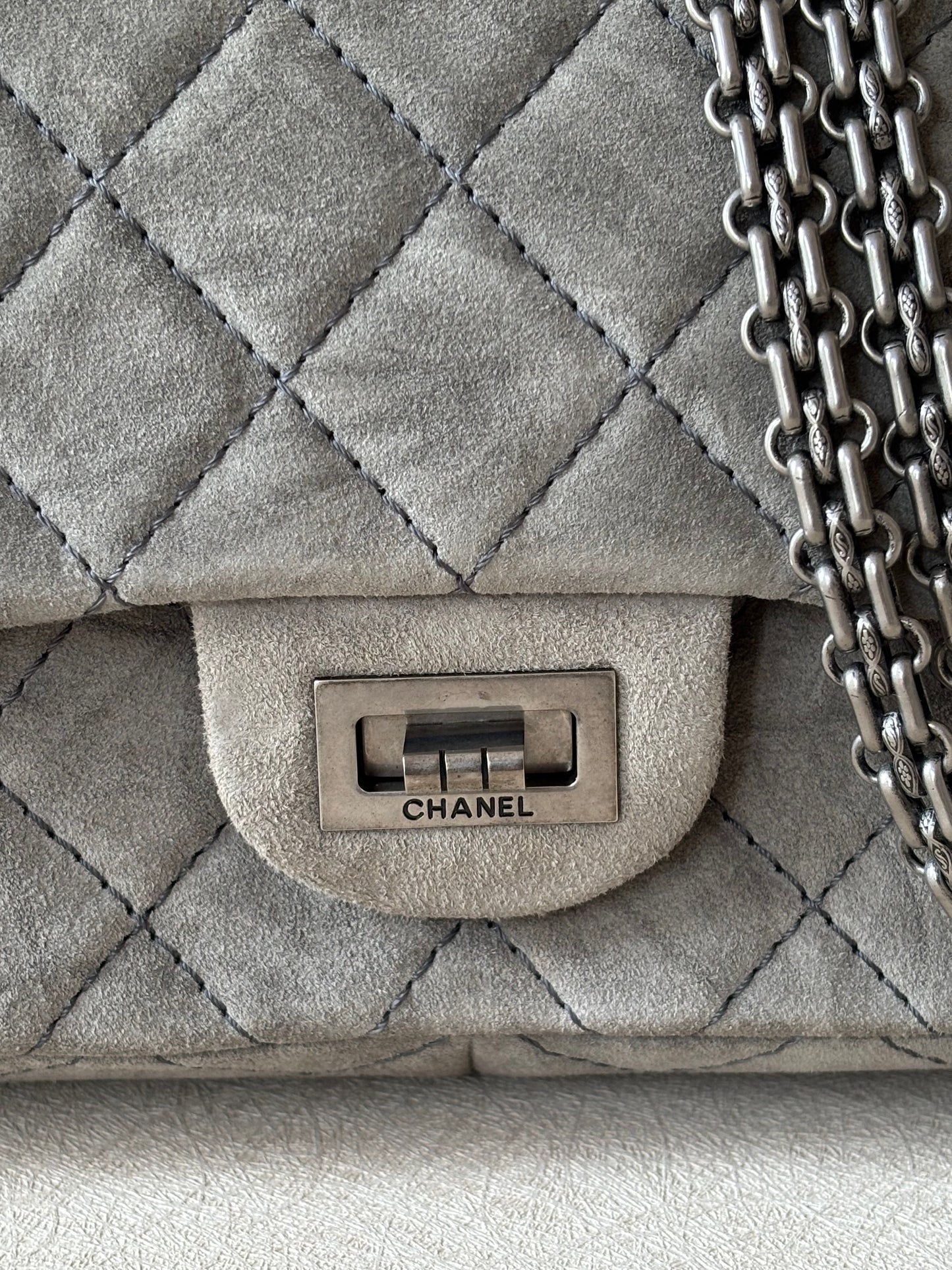 CHANEL Sac 2.55