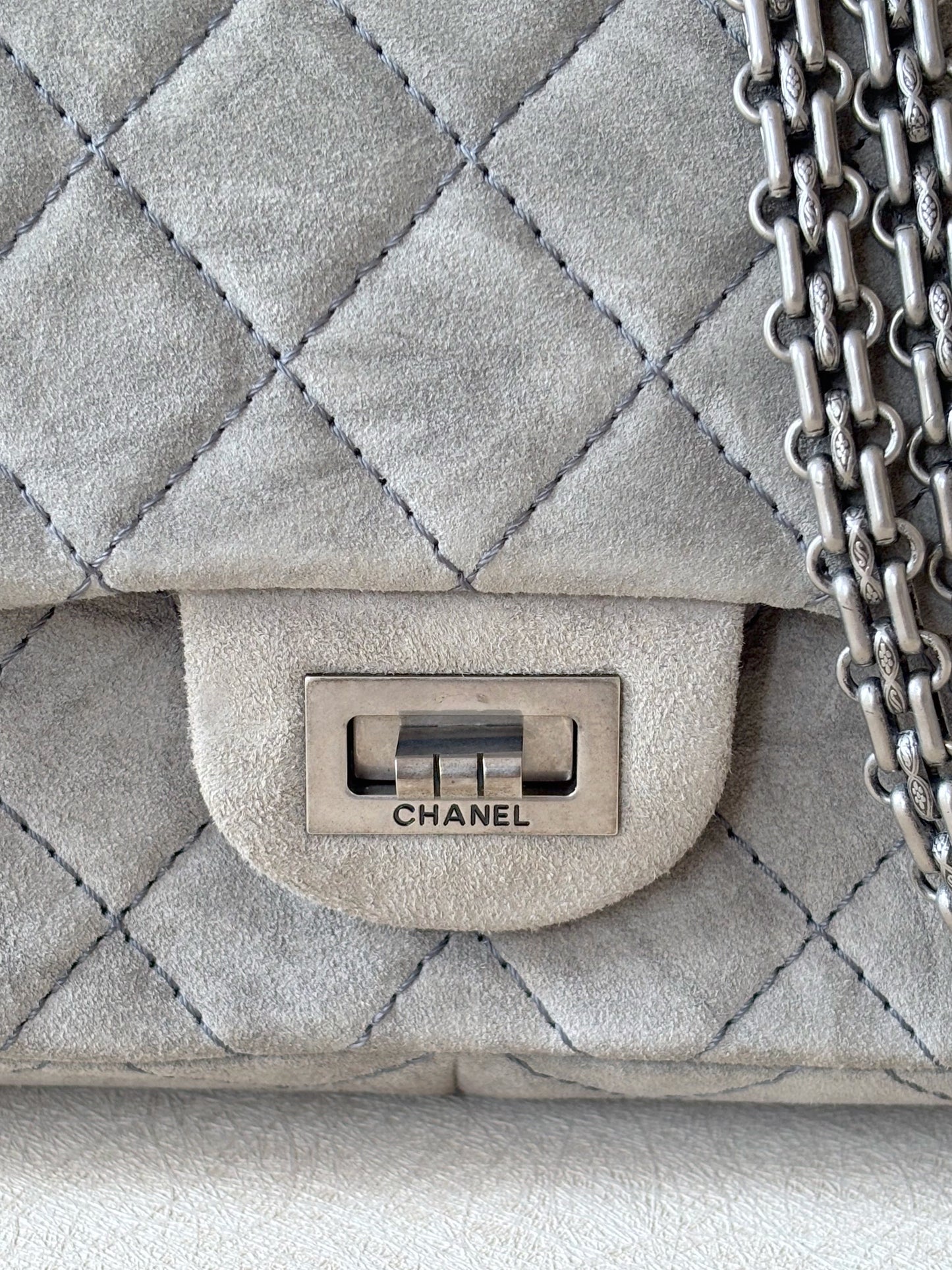 CHANEL Sac 2.55