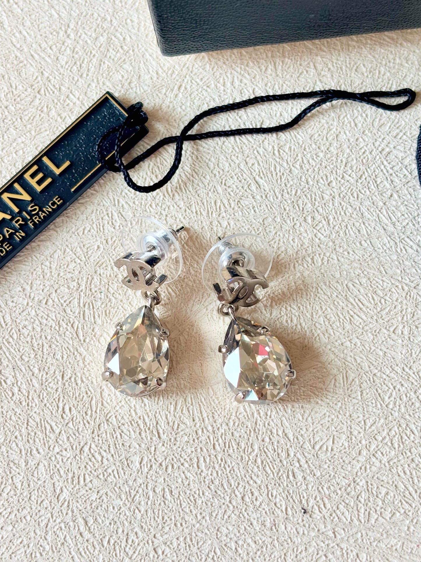 CHANEL Boucles d'oreilles