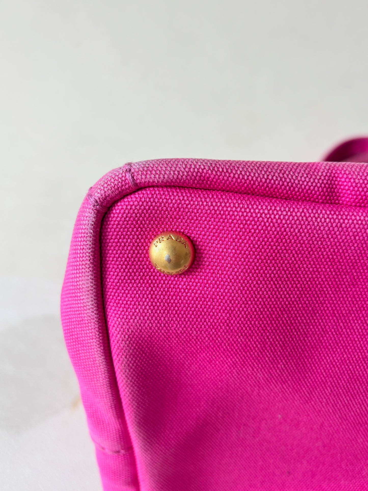 PRADA Sac Canapa