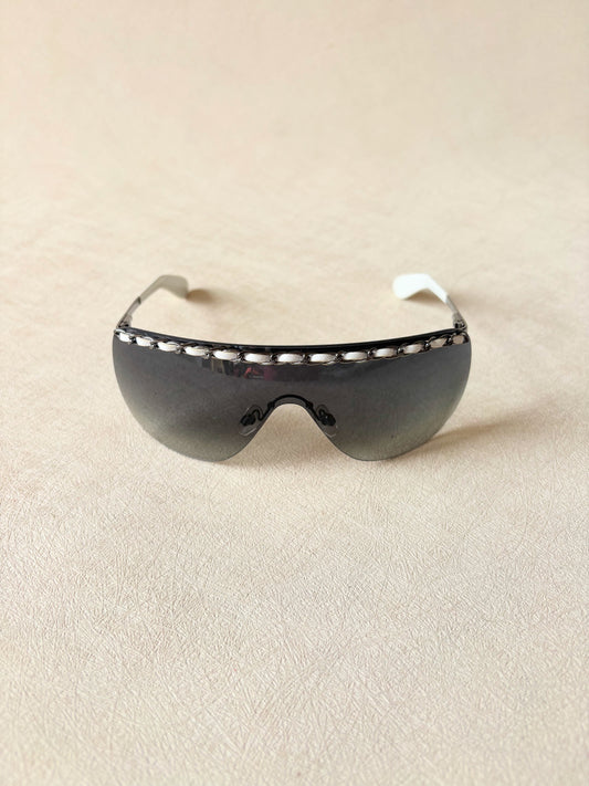 CHANEL Lunettes de soleil