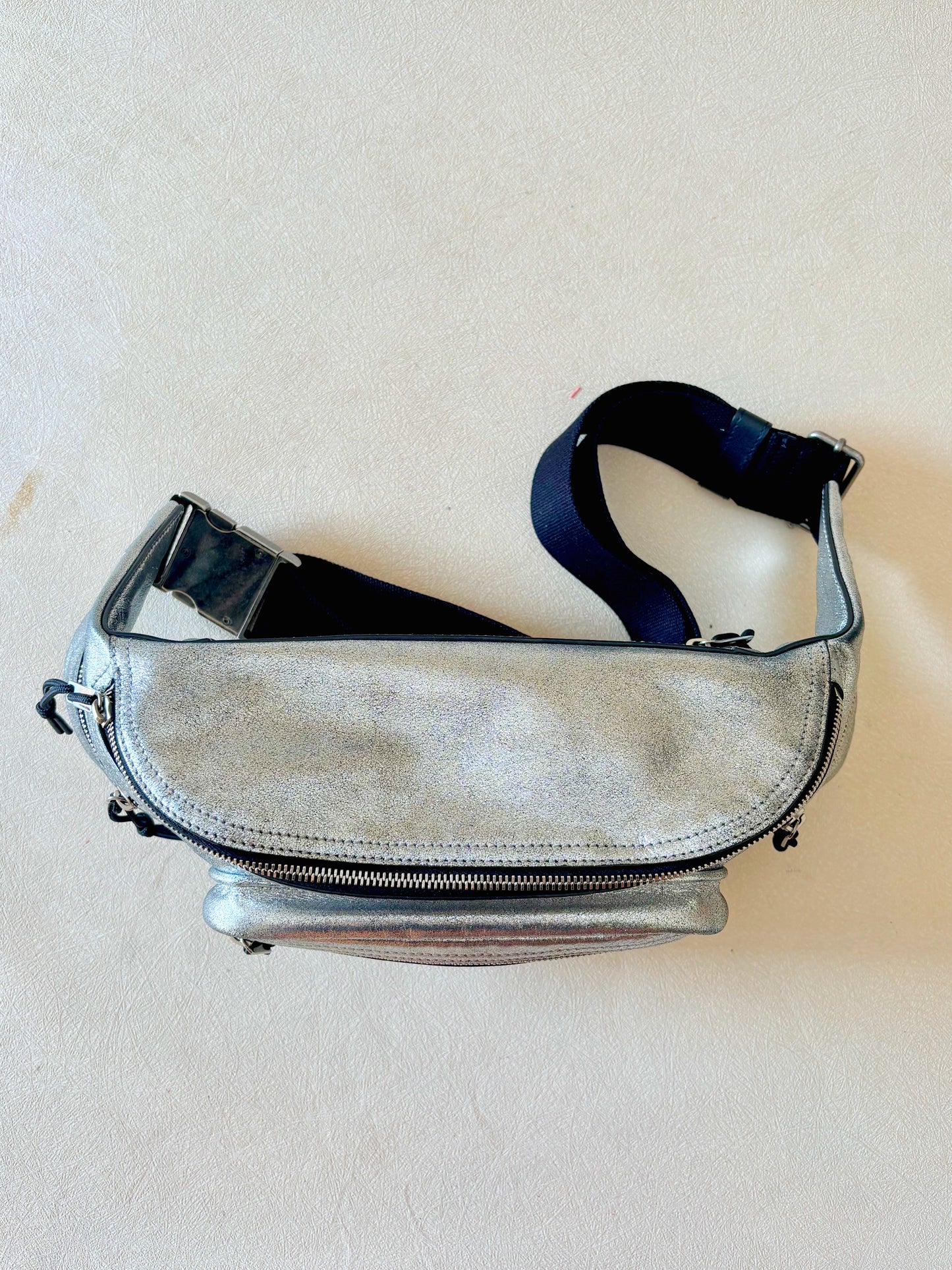 SAINT LAURENT Sac banane