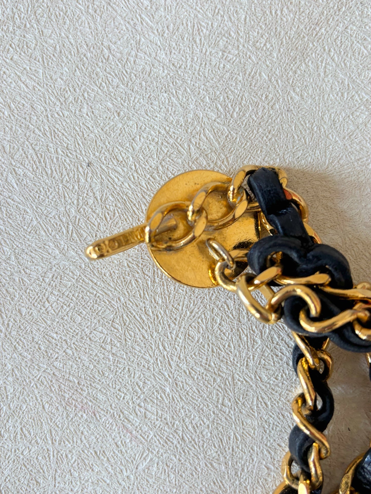 CHANEL Ceinture triple 1984